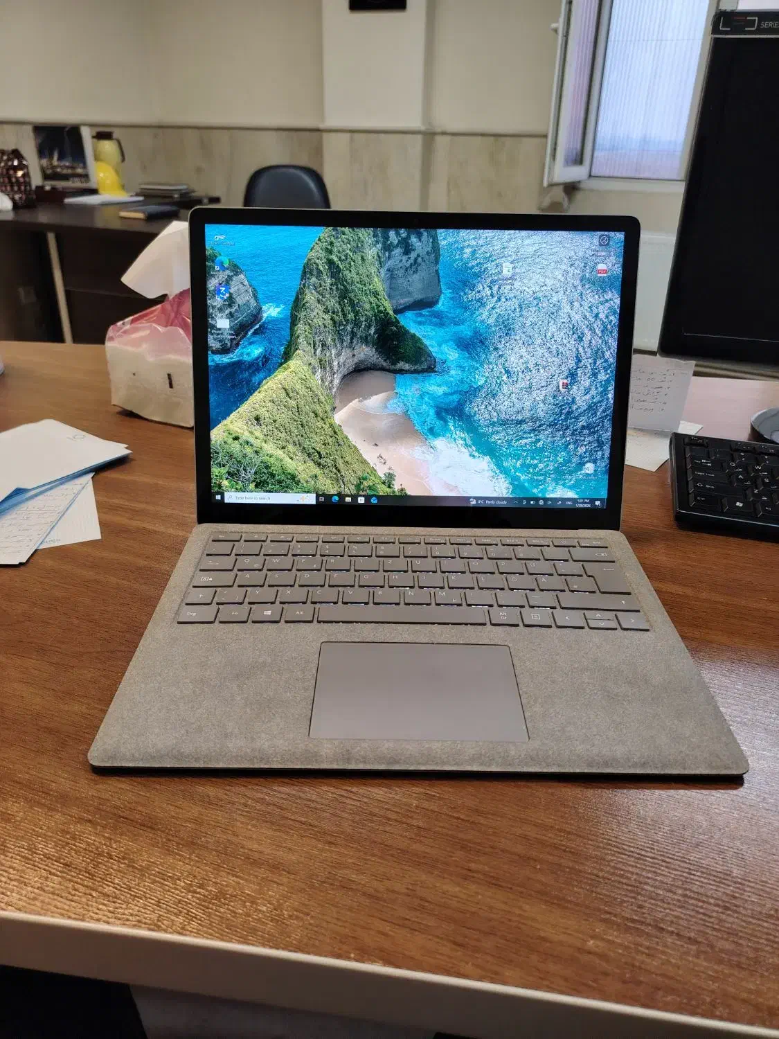 لپ تاپ سورفیس ۱۷۶۹|رایانه همراه|هشتگرد, فاز ۱ مهستان|دیوار