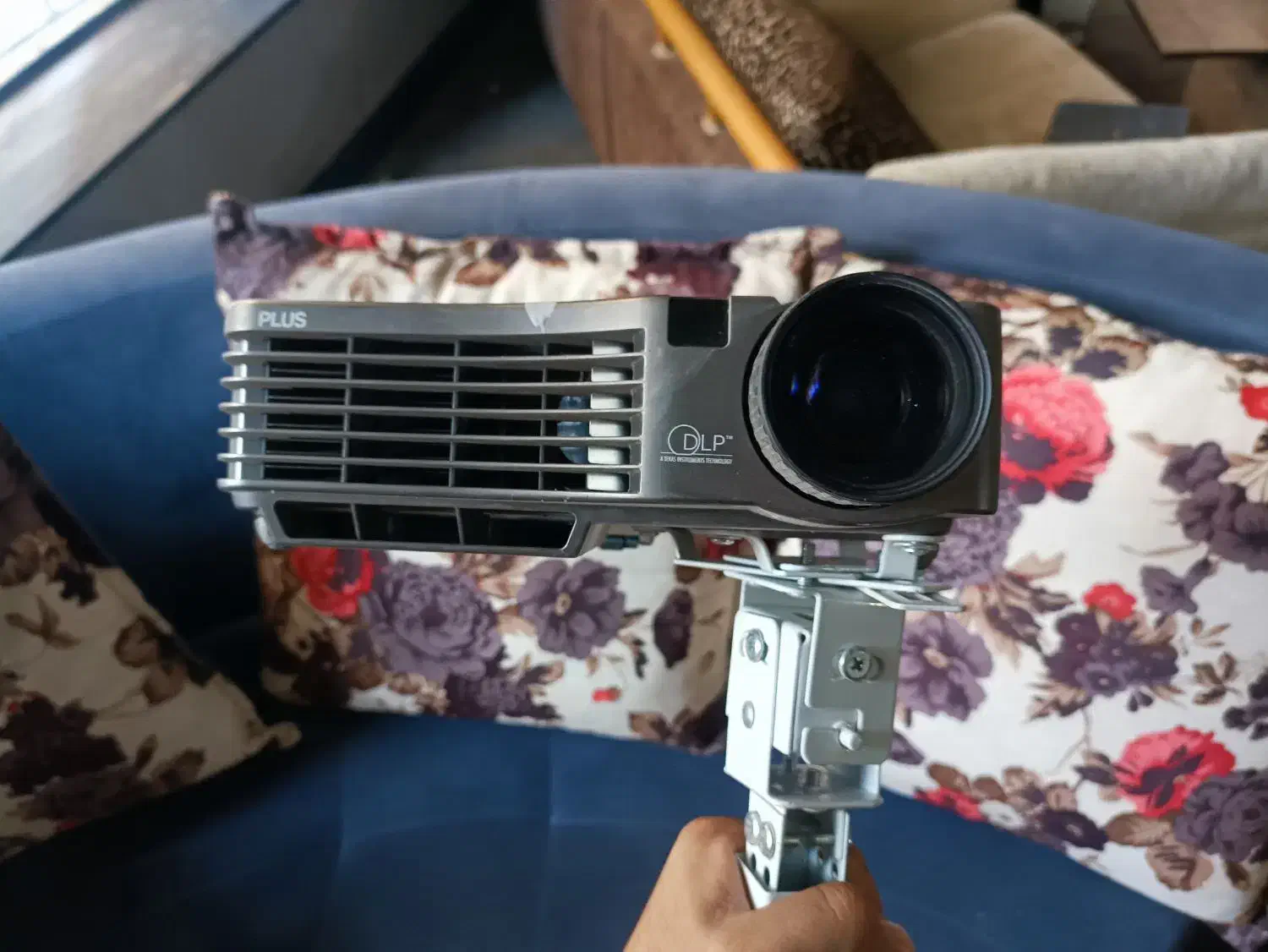 ویدیو پروژکتور|تلویزیون و پروژکتور|کرمان, |دیوار