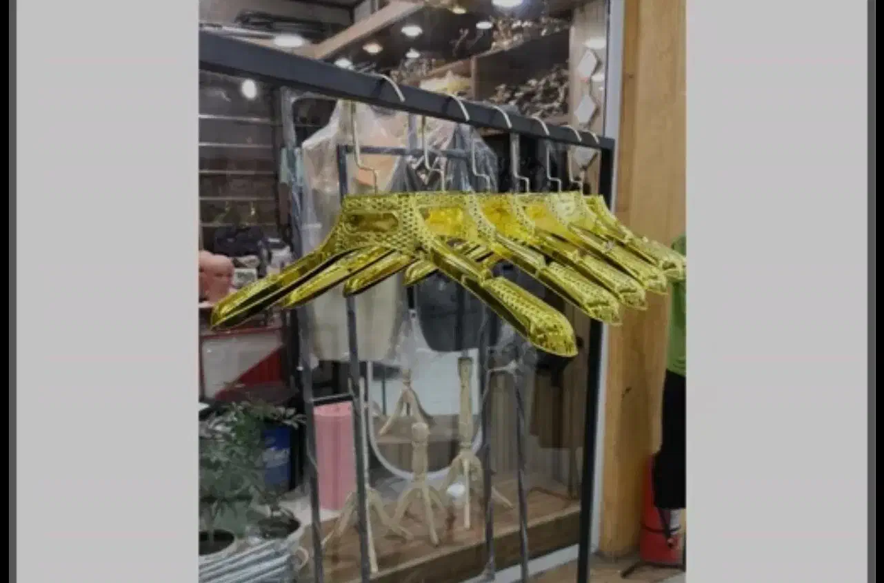 چوب لباسی اپل دار طلایی|بندرخت و رخت‌آویز|سنندج, |دیوار