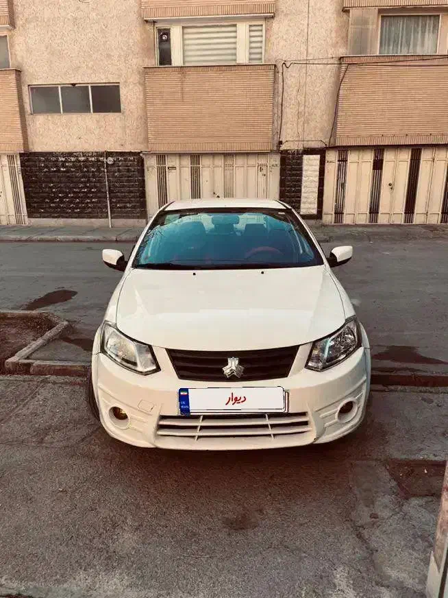 ساینا ۹۸|خودرو سواری و وانت|اصفهان, بابوکان|دیوار