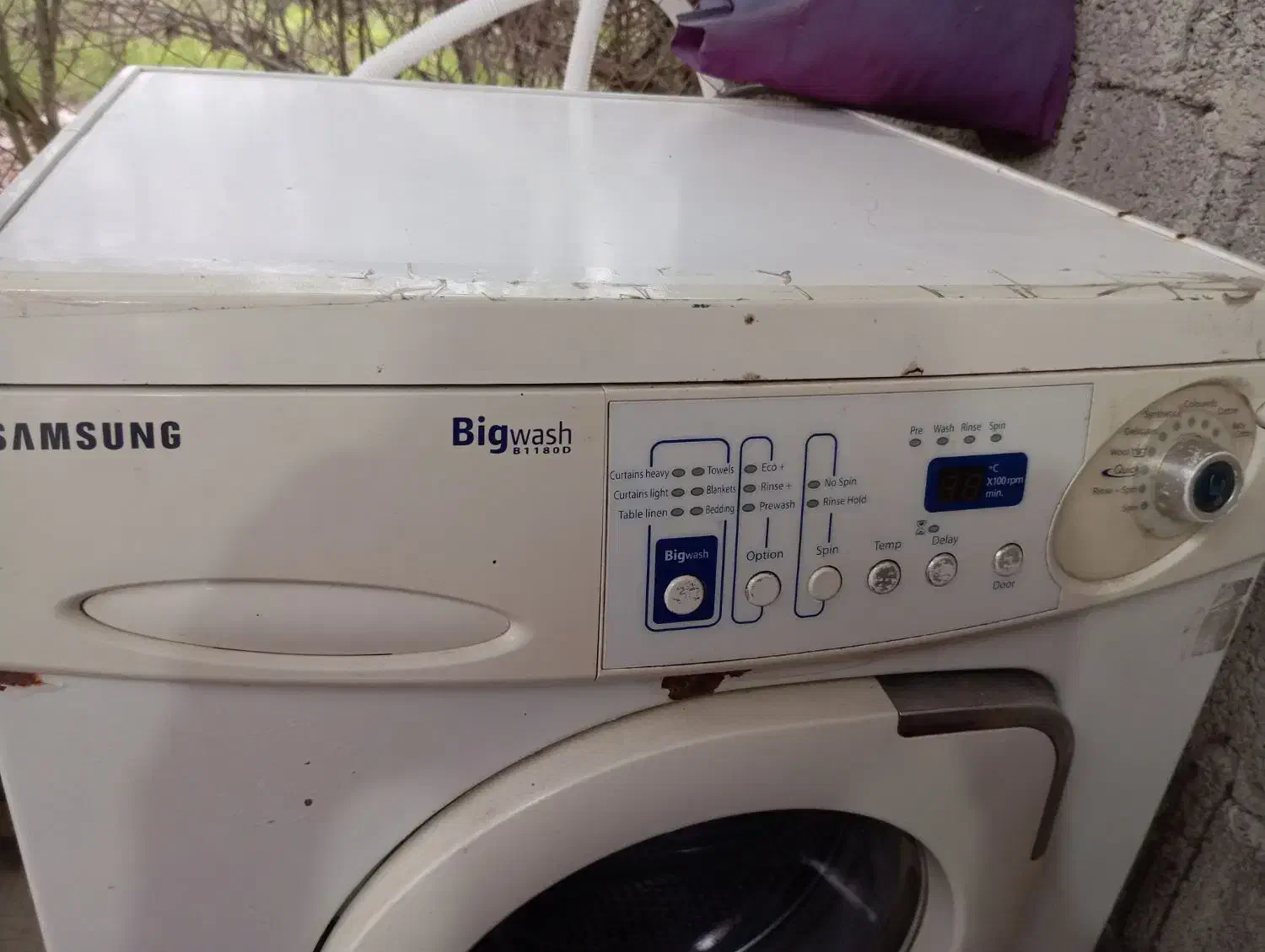 ماشین لباسشویی هشت میلیون تومان|ماشین لباسشویی و خشککن لباس|گوراب زرمیخ, |دیوار