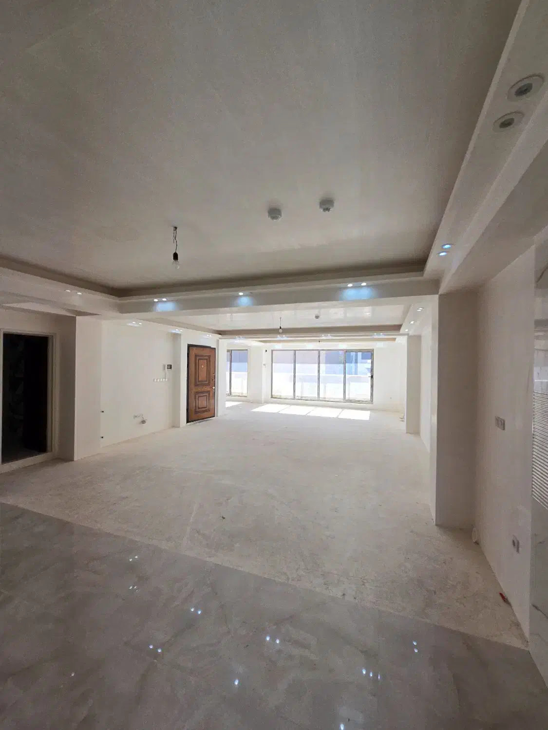 آپارتمان لوکس ۲۲۳متر ۳خواب*ولیعصر*رودکی|فروش آپارتمان|تبریز, |دیوار