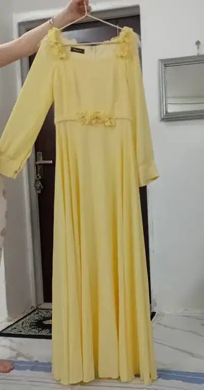 لباس مجلسی پوشیده|لباس|رشت, شالکو|دیوار