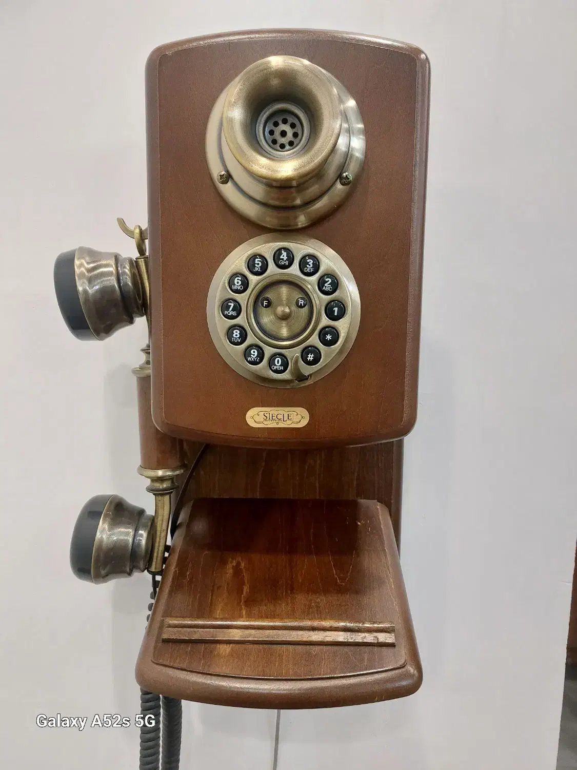 خط ثابت تلفن|تلفن رومیزی|ورامین, ورامین|دیوار