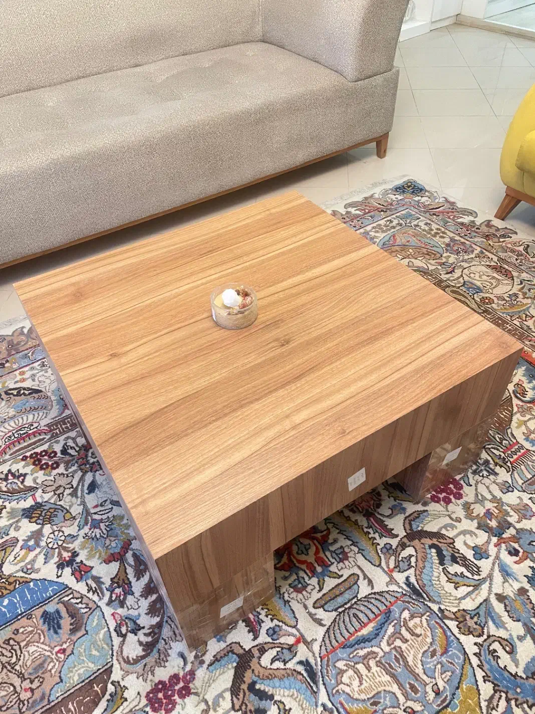 میز چوبی جلو مبلی|مبلمان خانگی و میز عسلی|مشهد, نیروی هوایی|دیوار