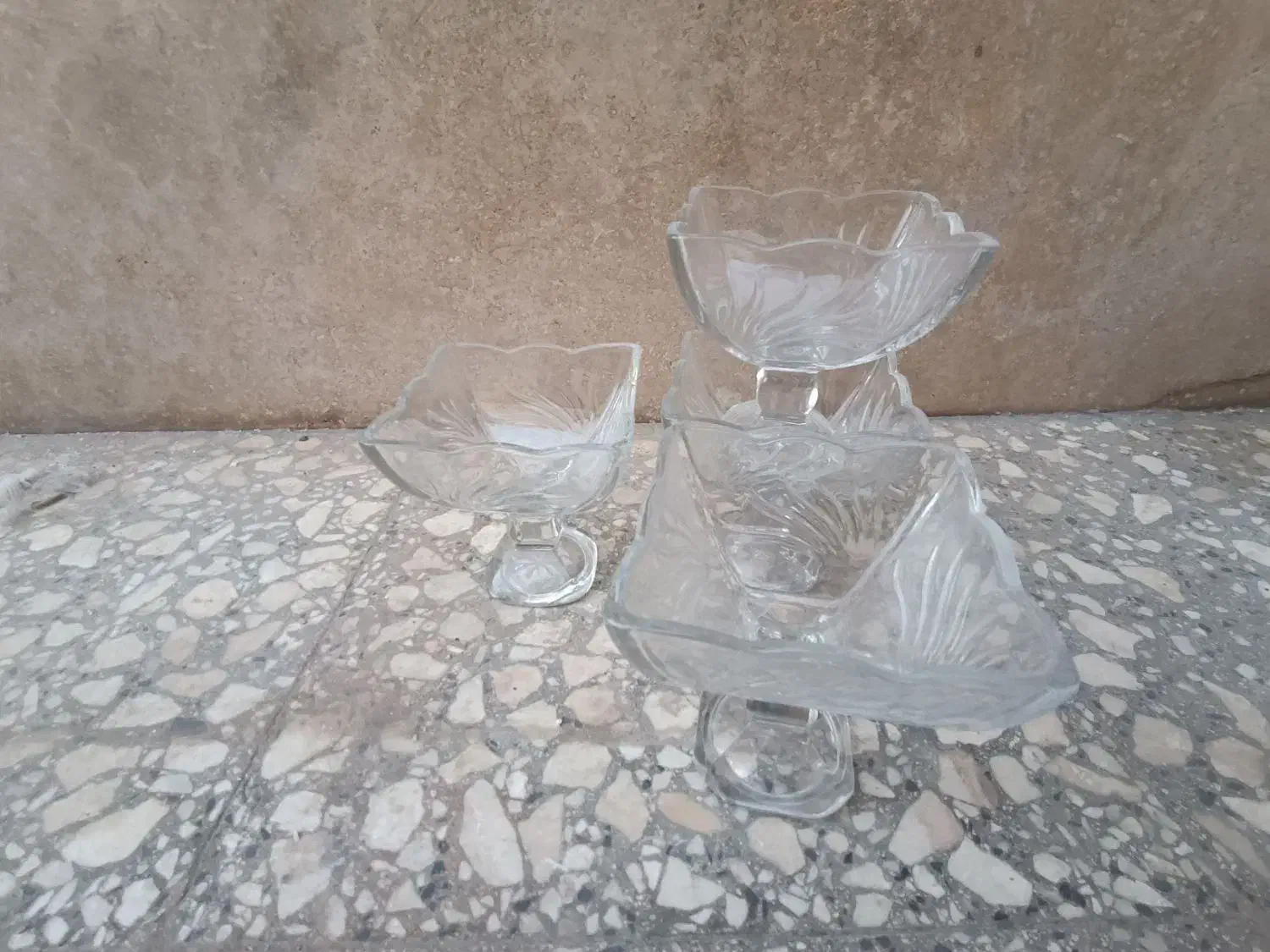 وسایل پذیرایی زیر قیمت|ظروف سرو و پذیرایی|کاشان, ولیعصر|دیوار