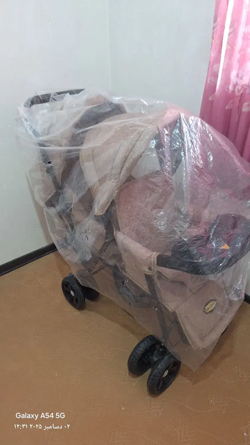 سیسمونی نوزاد نو و پلمپ|اسباب و اثاث بچه|نگین شهر, |دیوار