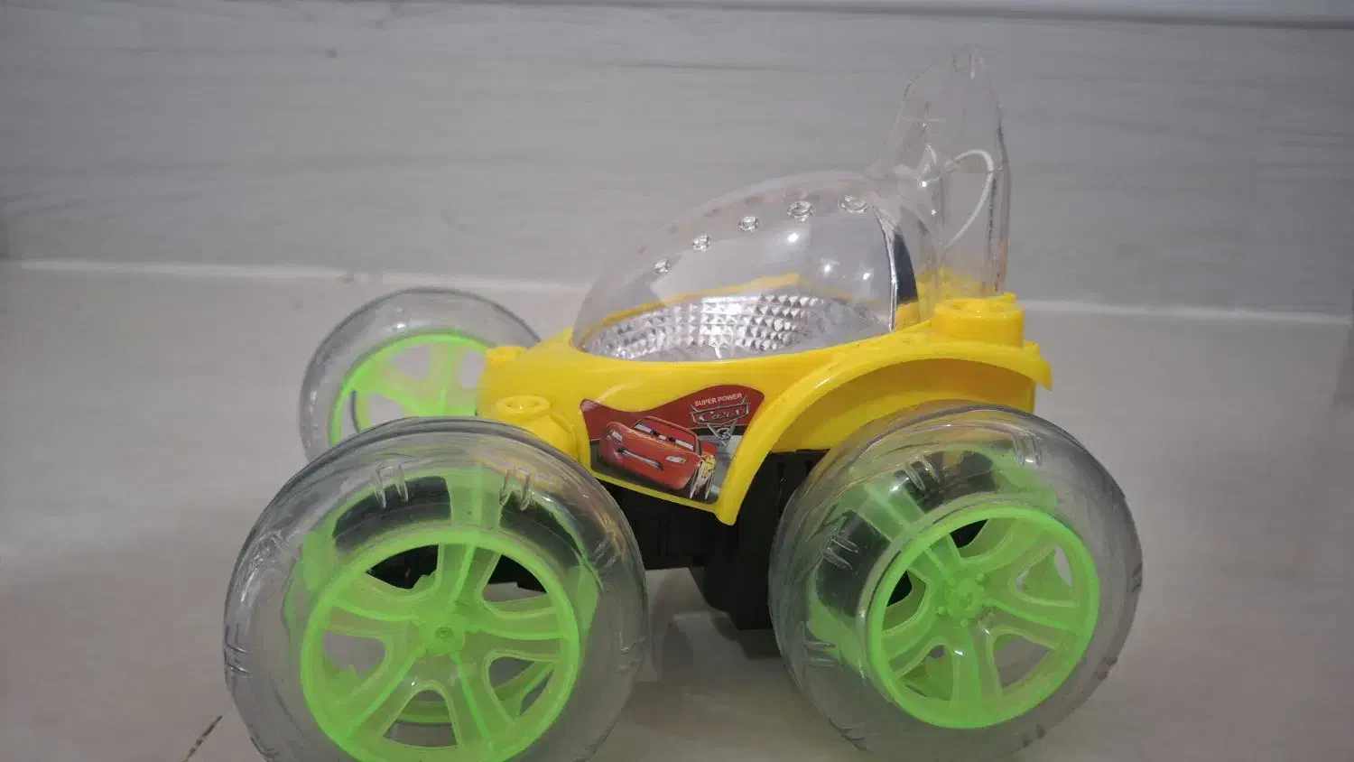 ماشین دیوانه کنترلی|اسباببازی|صومعهسرا, |دیوار