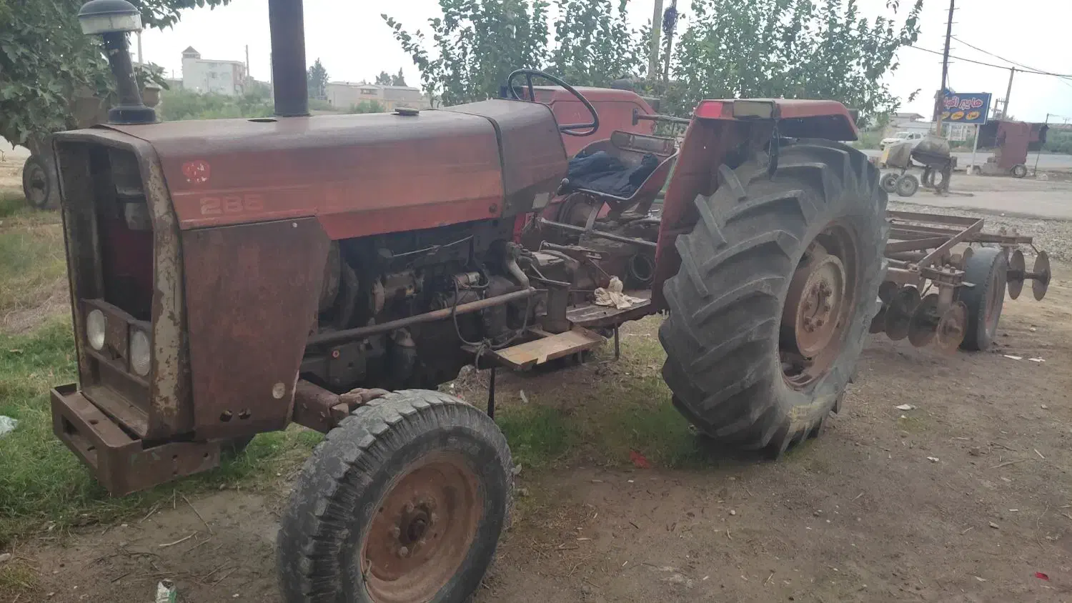 تراکتور مدل۶۶ با ادوات کشاورزی|خودرو سنگین|سیمین شهر, |دیوار