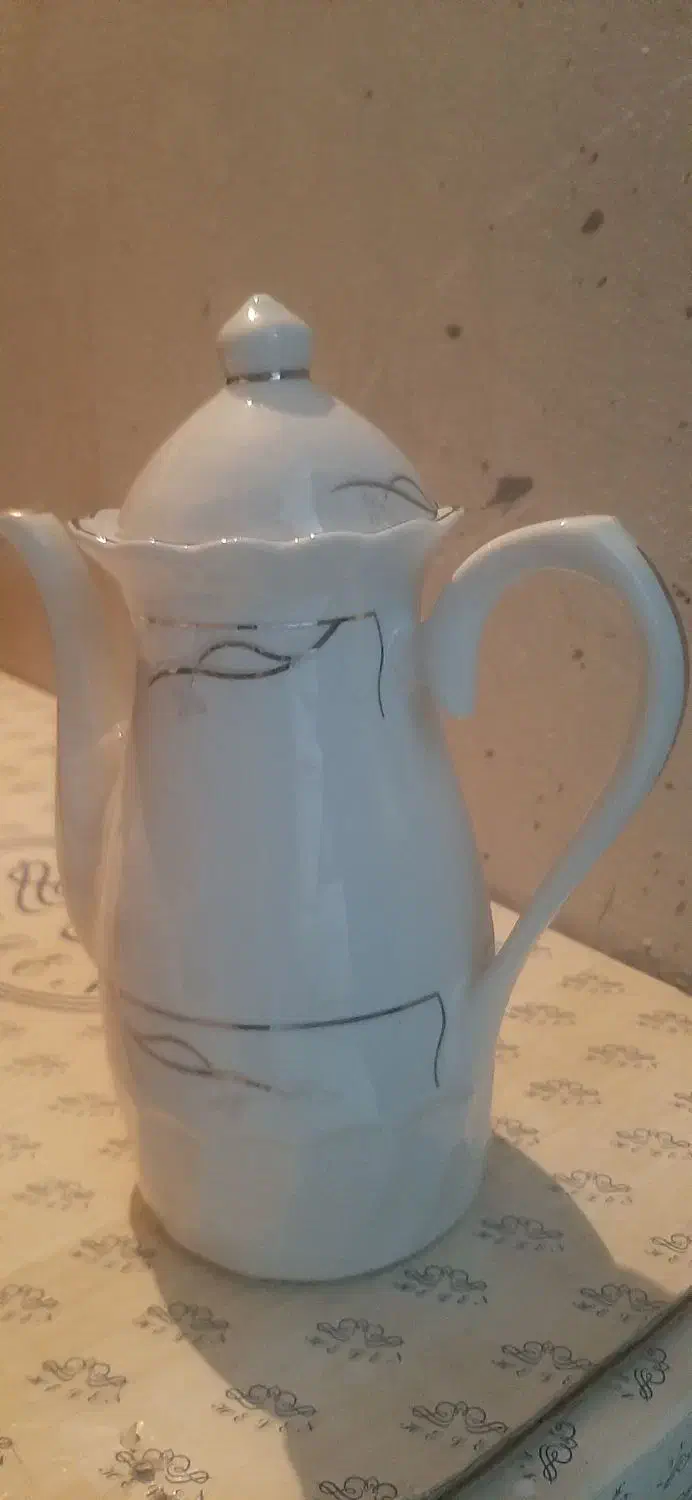 ظرف چینی مخصوص شیر|ظروف سرو و پذیرایی|رشت, پل تالشان|دیوار