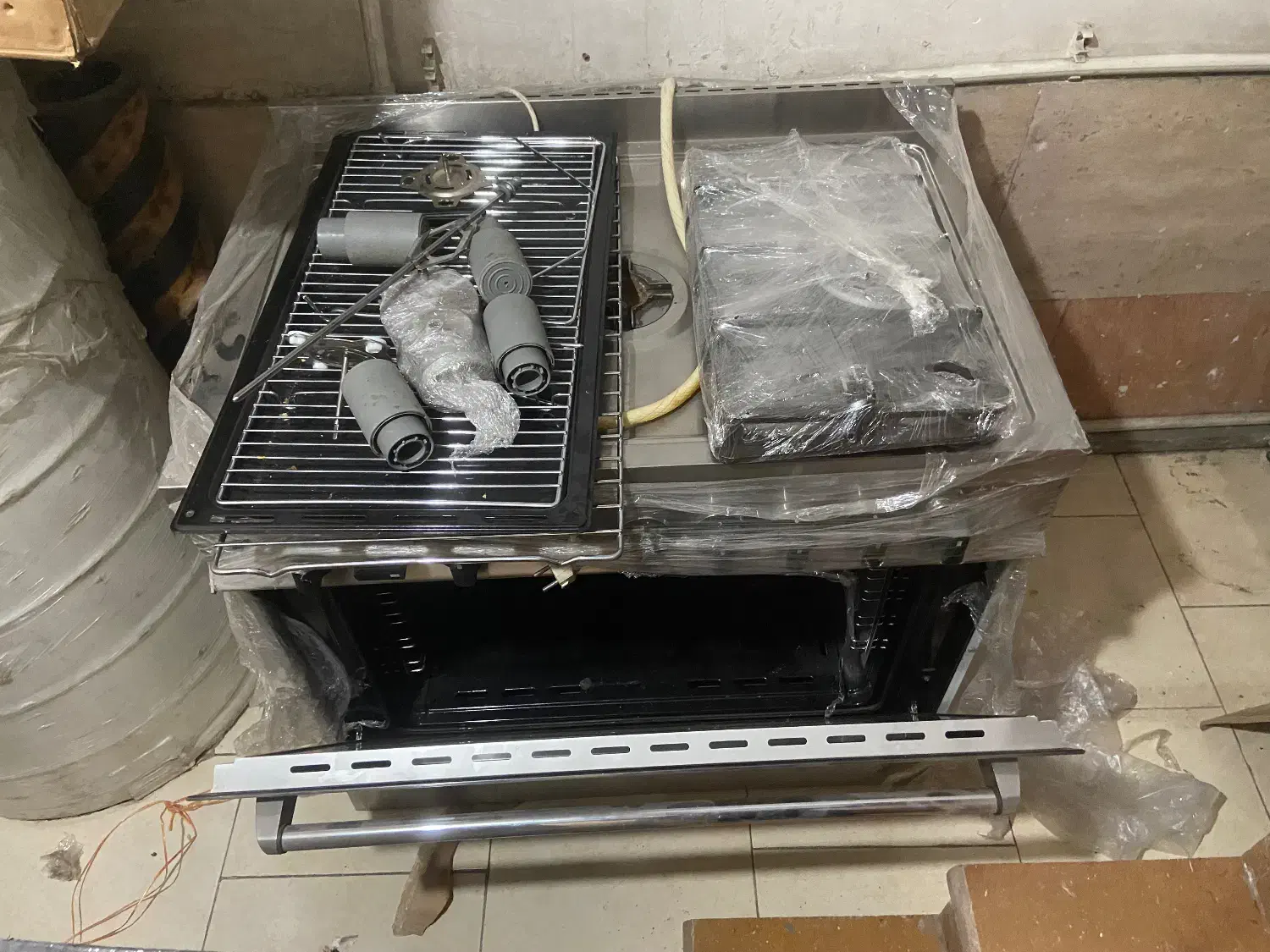 اجاق گاز فر دار پنج شعله مارک اسنوا|اجاق گاز و لوازم برقی پختوپز|تهران, جوادیه|دیوار