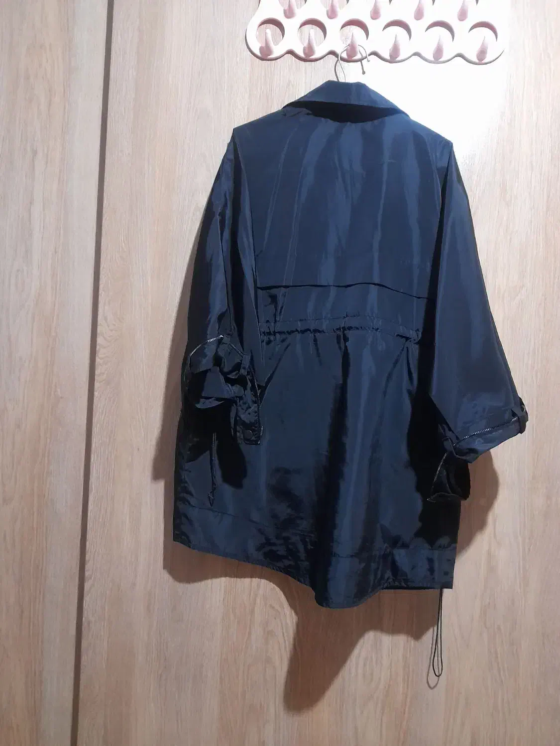 پالتو|لباس|الوند, |دیوار