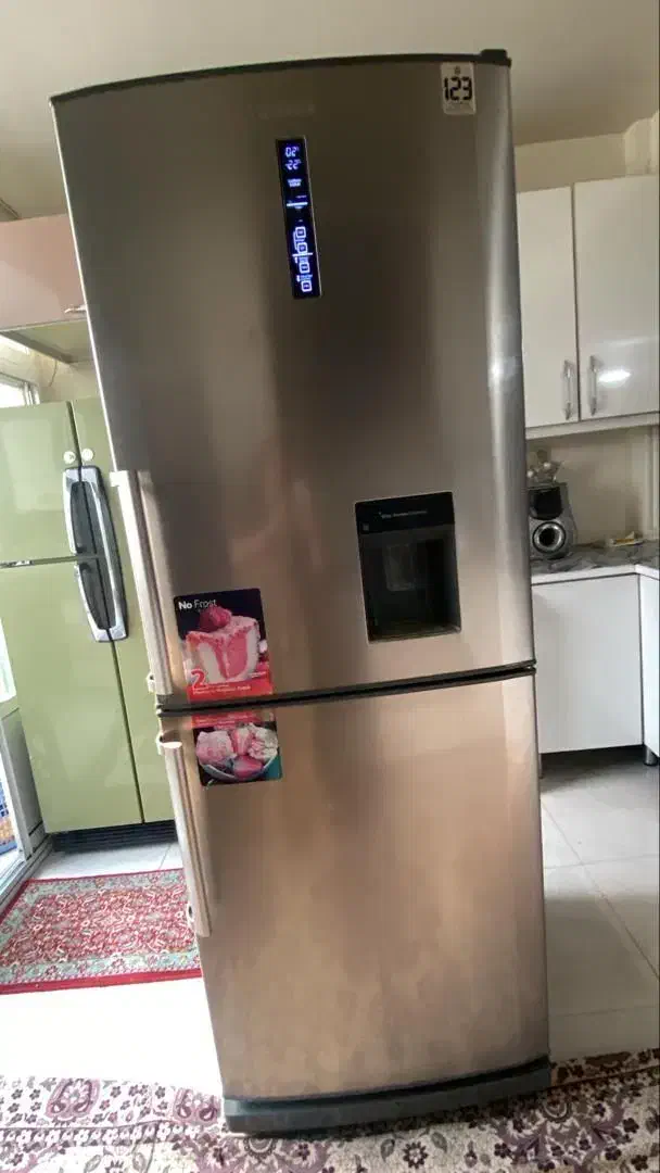 یخچال فریزر ۲۲فوت نیکسان|یخچال و فریزر|تهران, دولاب|دیوار