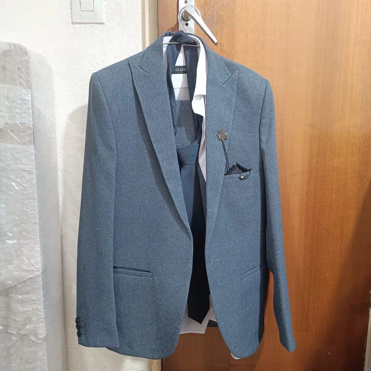 ست کت و شلوار و پیراهن و کراوات|لباس|تهران, شهید فکوری|دیوار