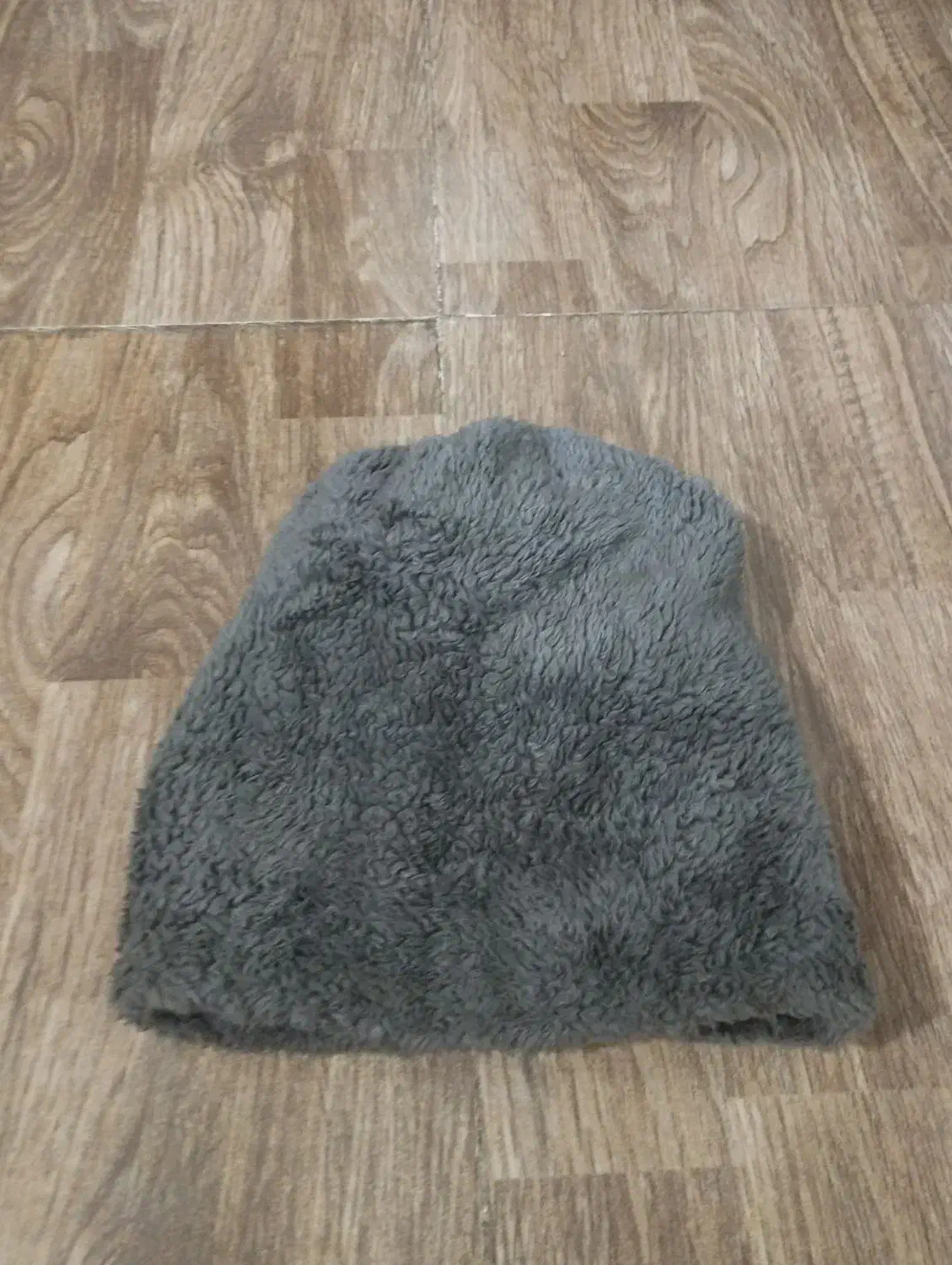 کلاه بافتنی|لباس|بندر انزلی, میان پشته|دیوار