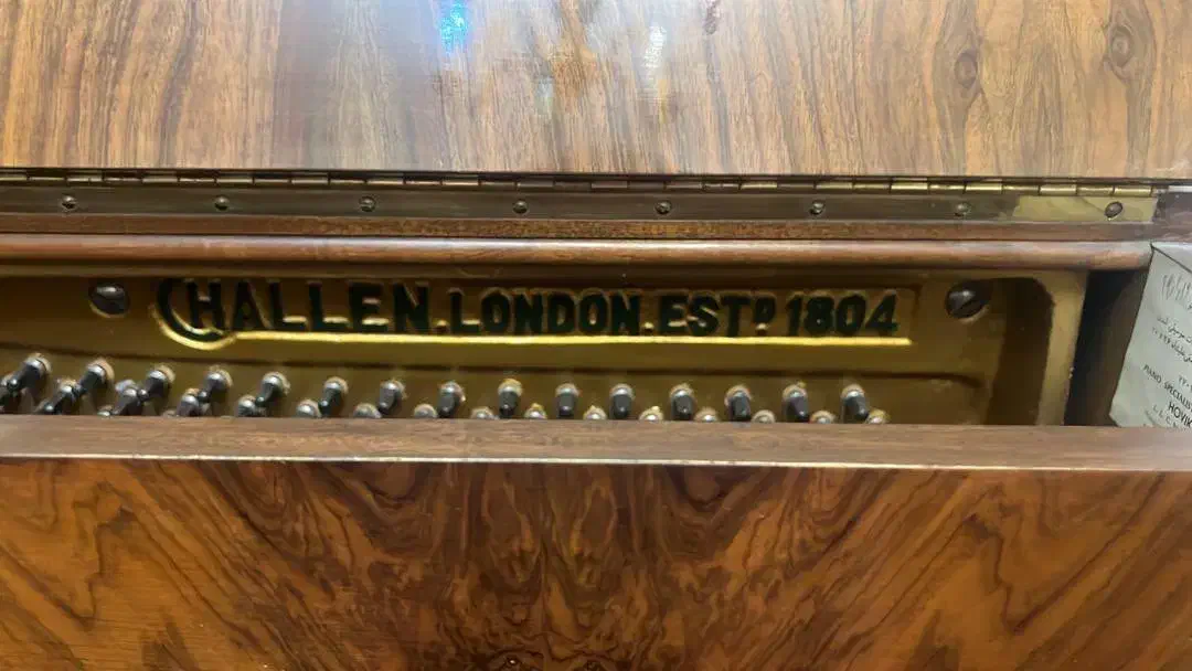 پیانو اکوستیک بسیار خوش صدا|پیانو، کیبورد، آکاردئون|تهران, سازمان برنامه جنوبی|دیوار