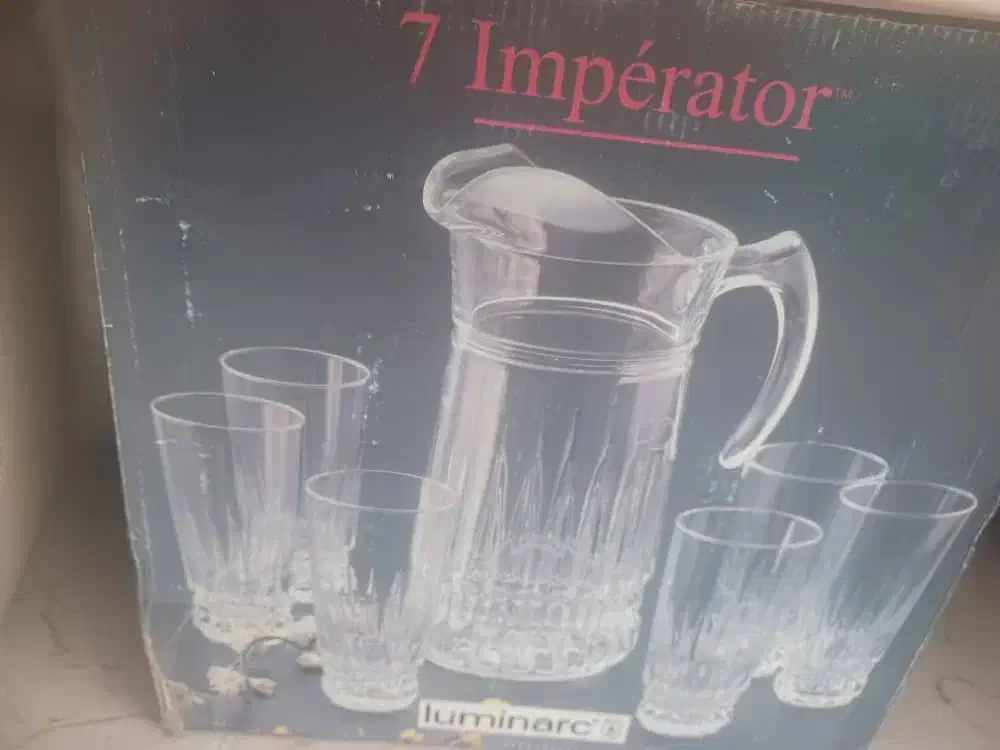 پارچ ولیوان امپرا طوری|ظروف سرو و پذیرایی|یزد, |دیوار