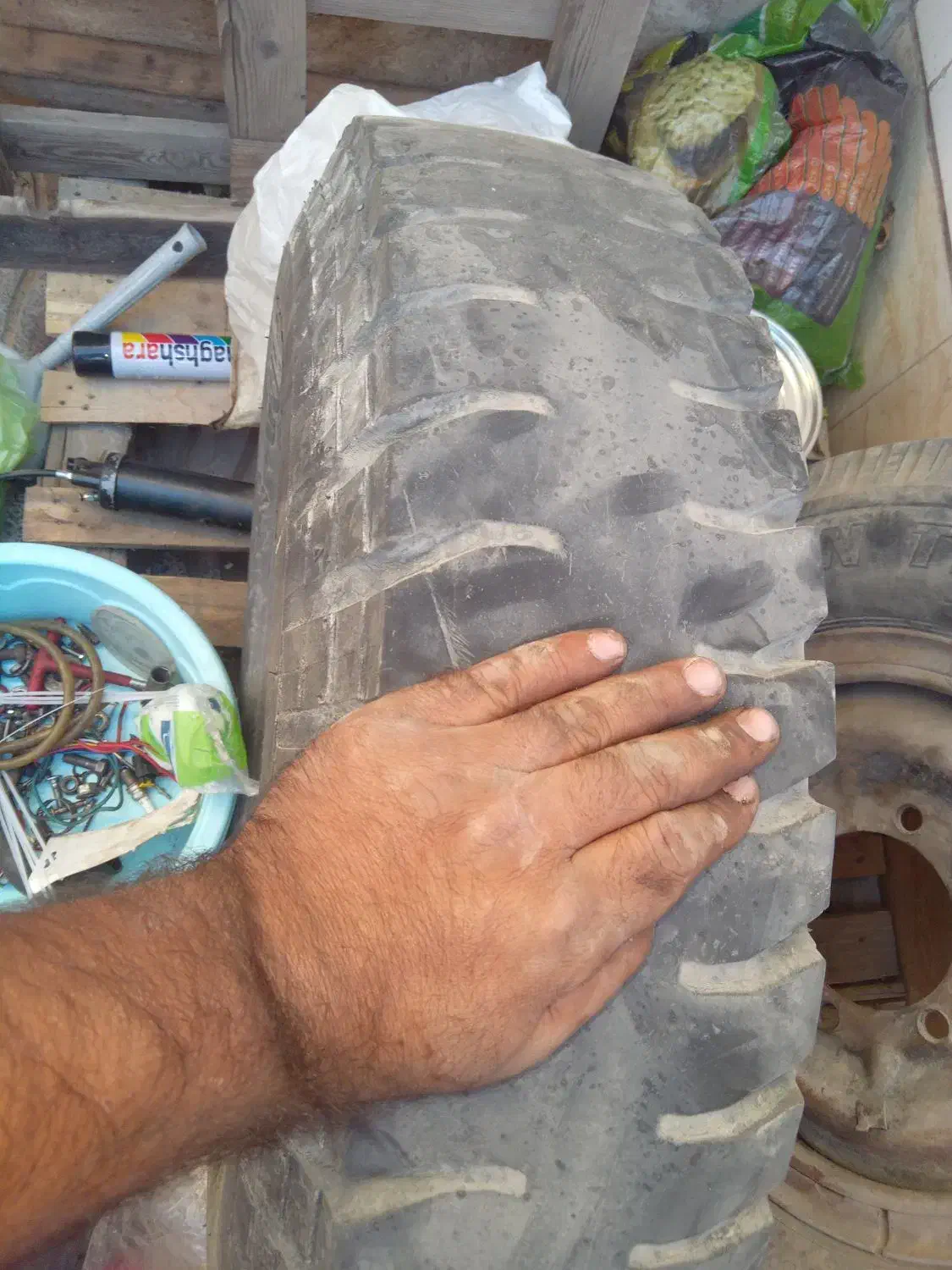 لاستیک نیسان|قطعات یدکی و لوازم جانبی|محمدیه-قزوین, |دیوار