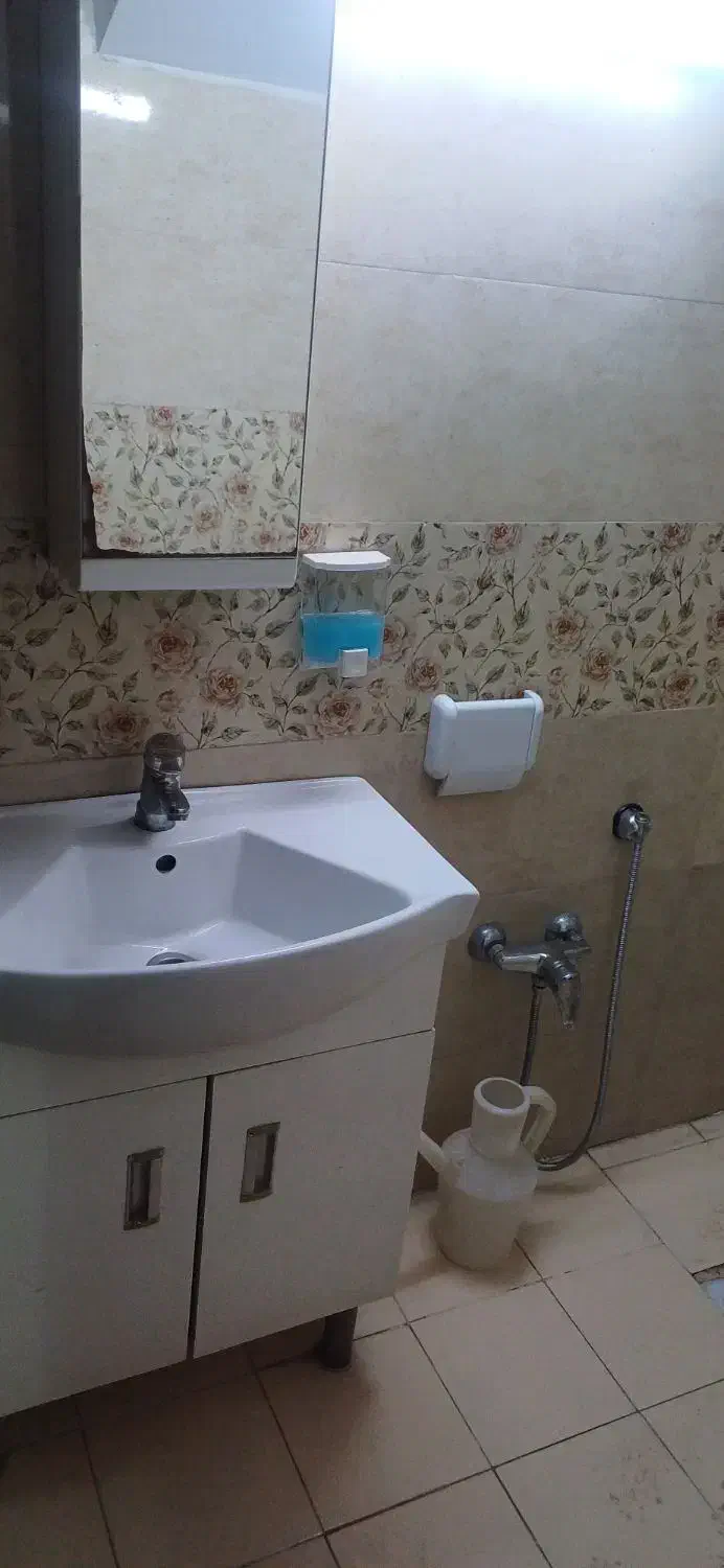 خوابگاه دخترانه لاله سهروردی|اجارهٔ کوتاه‌مدت آپارتمان و سوئیت|تهران, سهروردی|دیوار