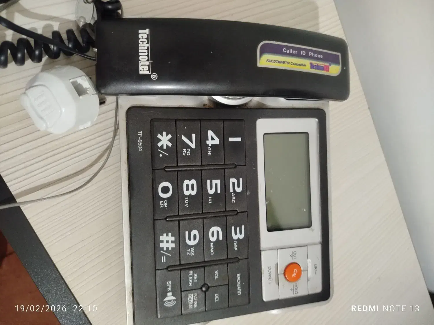 تلفن|تلفن رومیزی|صائین قلعه, |دیوار