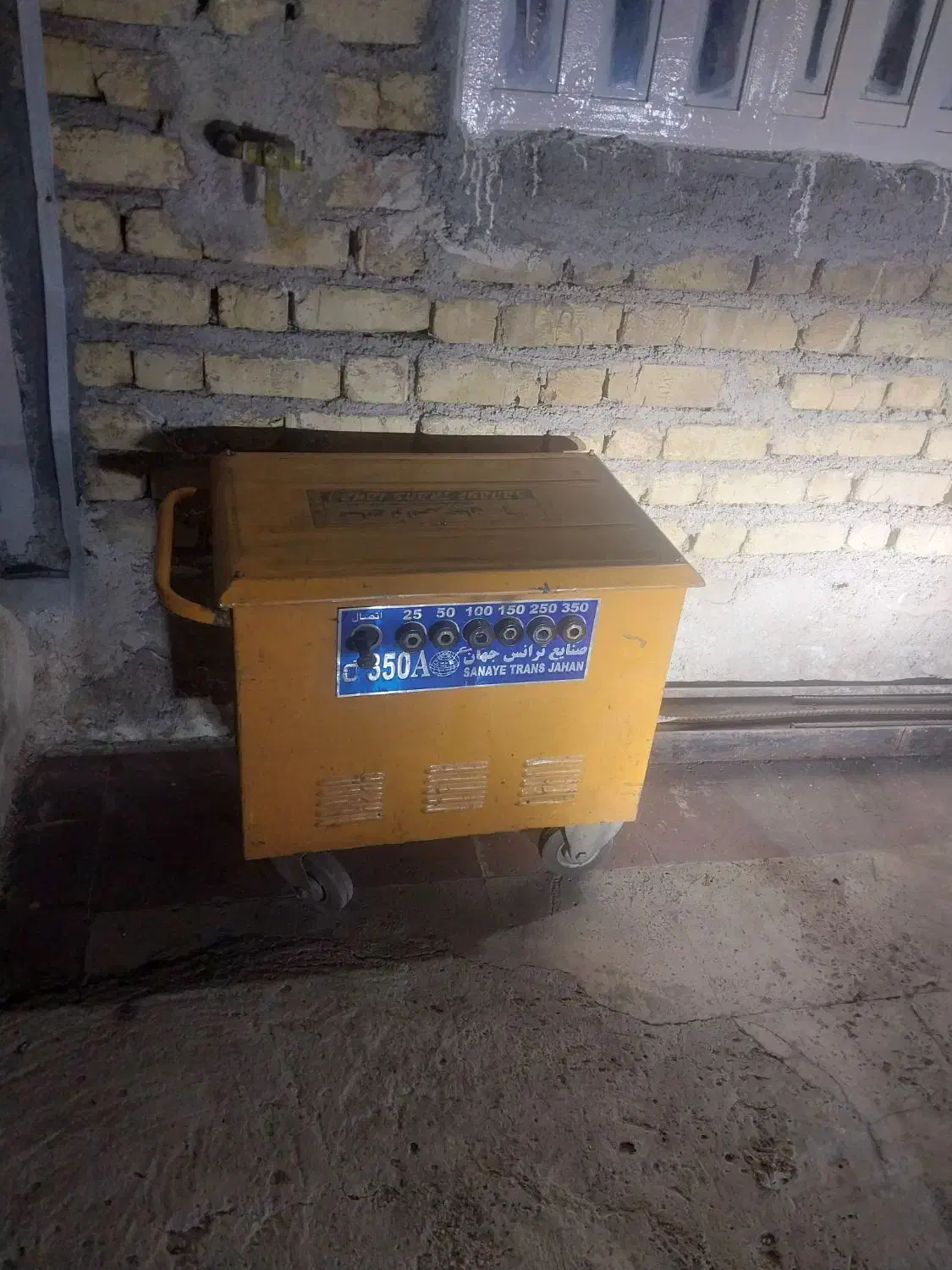 دستگاه موتور جوش دینام جوش ترانس جوش جک ماشین سنگی|ماشین‌آلات صنعتی|کازرون, |دیوار
