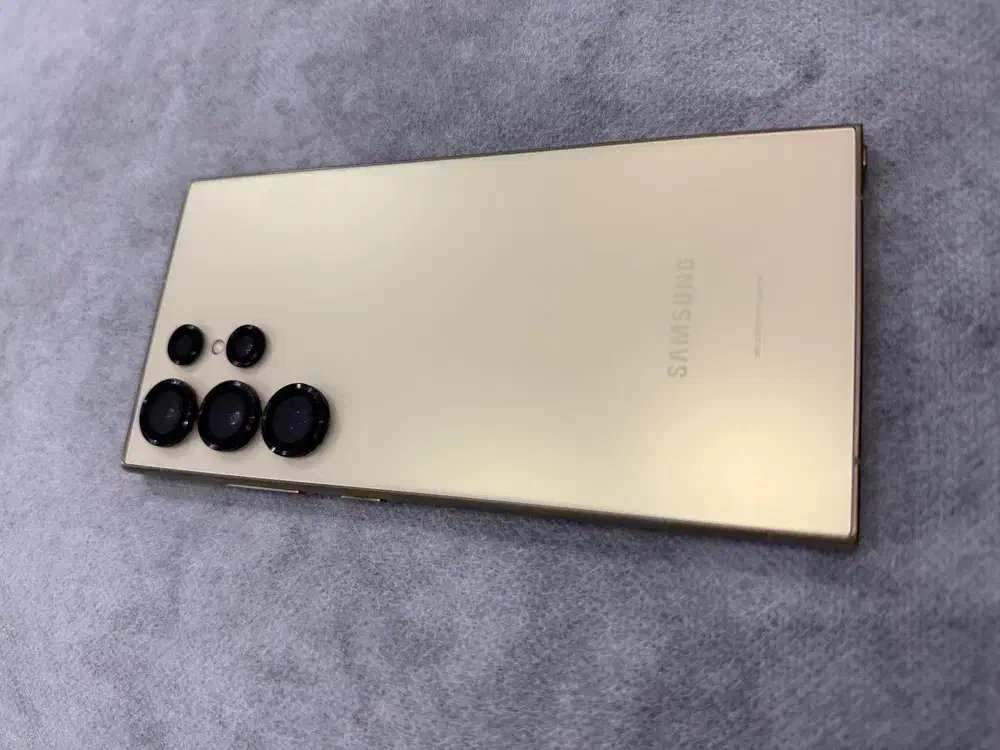 اس ۲۴ اولترا تمیز|موبایل|زابل, |دیوار