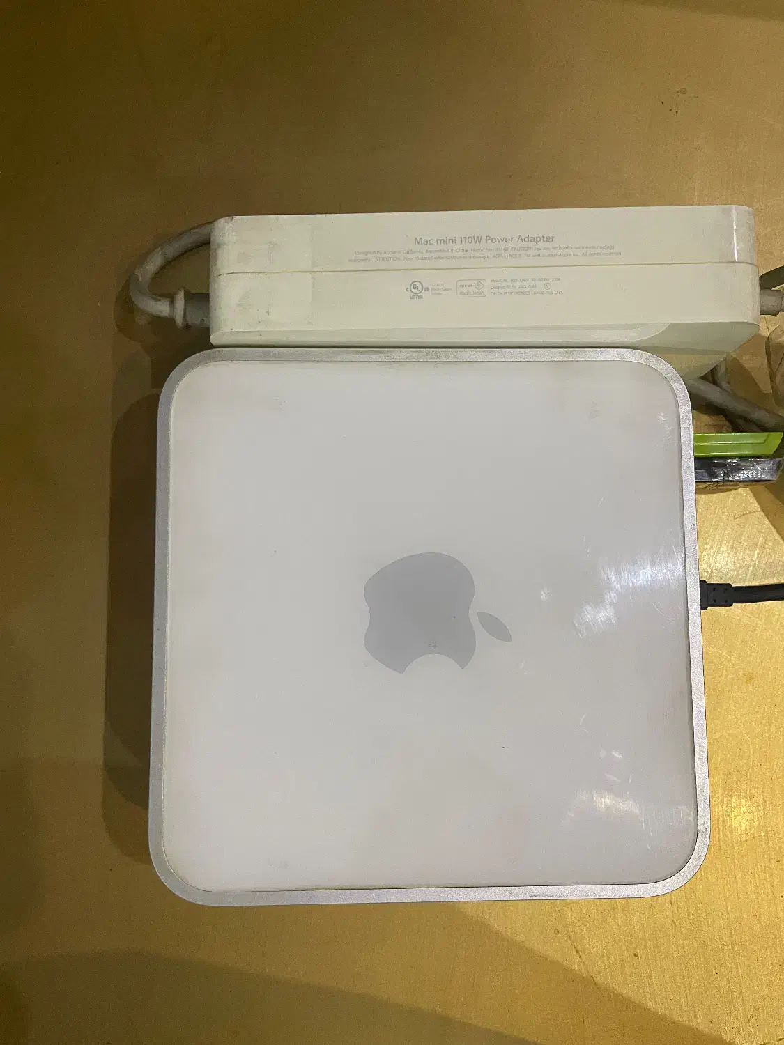 یک عدد مینی کامپیوتر اپل|قطعات و لوازم جانبی رایانه|کرج, کمال‌شهر|دیوار