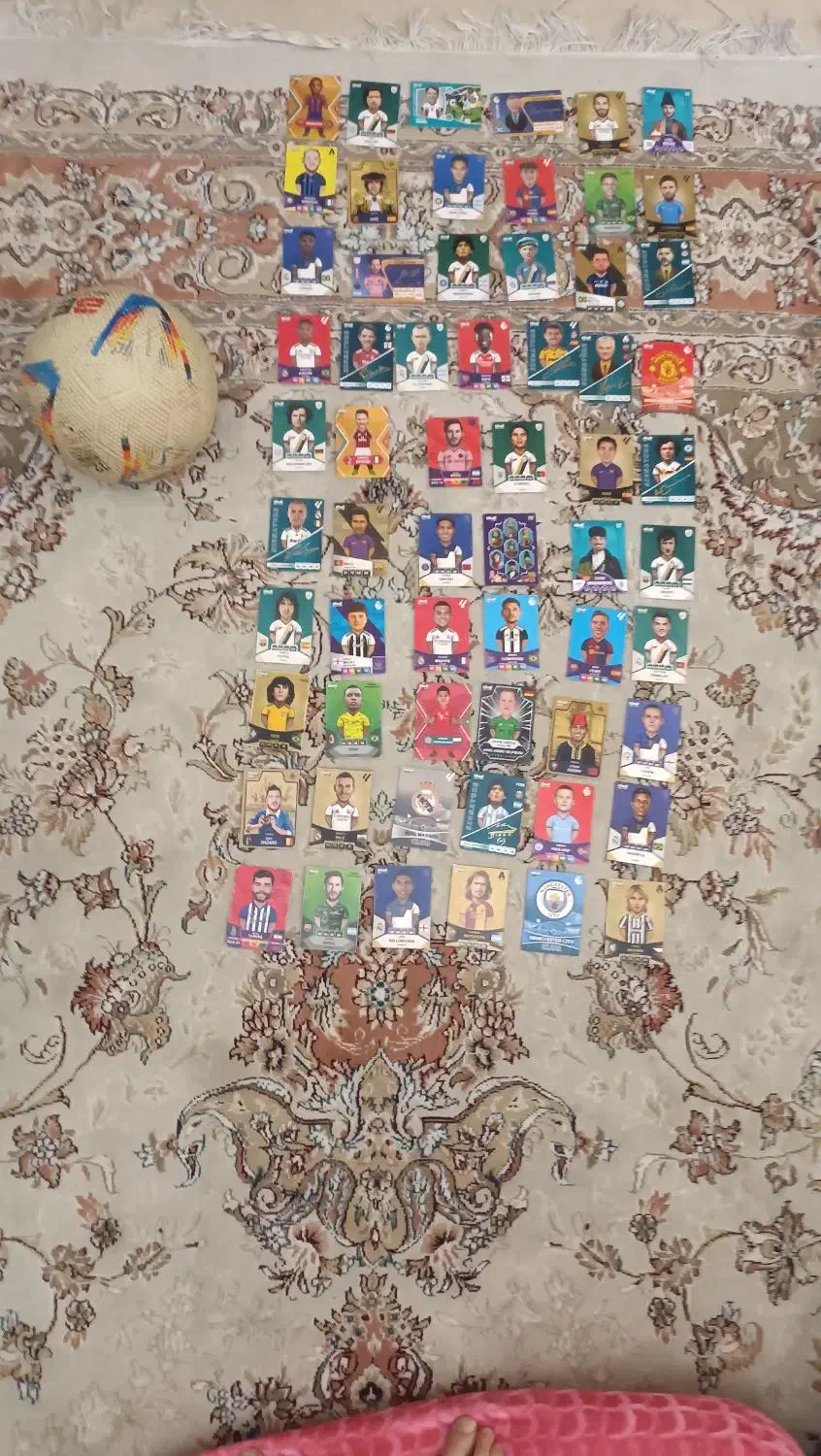 کیمدی|اسباببازی|تهران, خاک سفید|دیوار