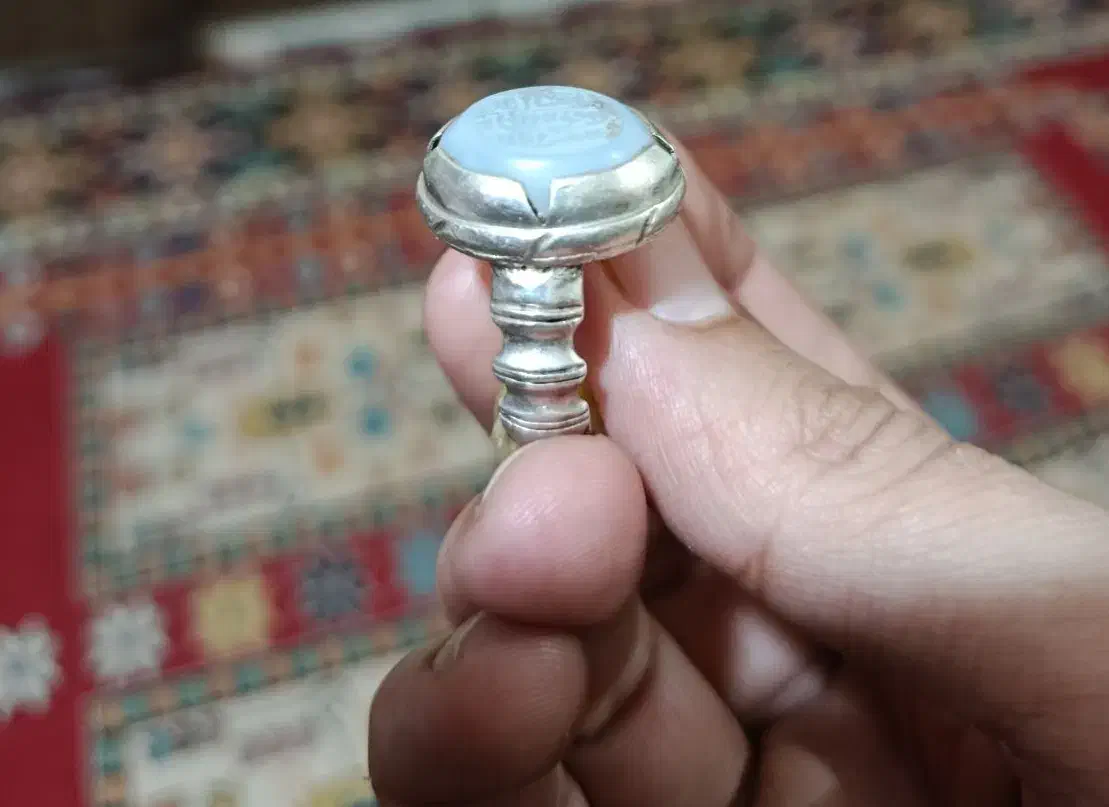 انگشترنقره‌عقیق‌‌ابی‌یاکبودیمنی‌‌بشرط‌،دراهواز|جواهرات|باوی, |دیوار