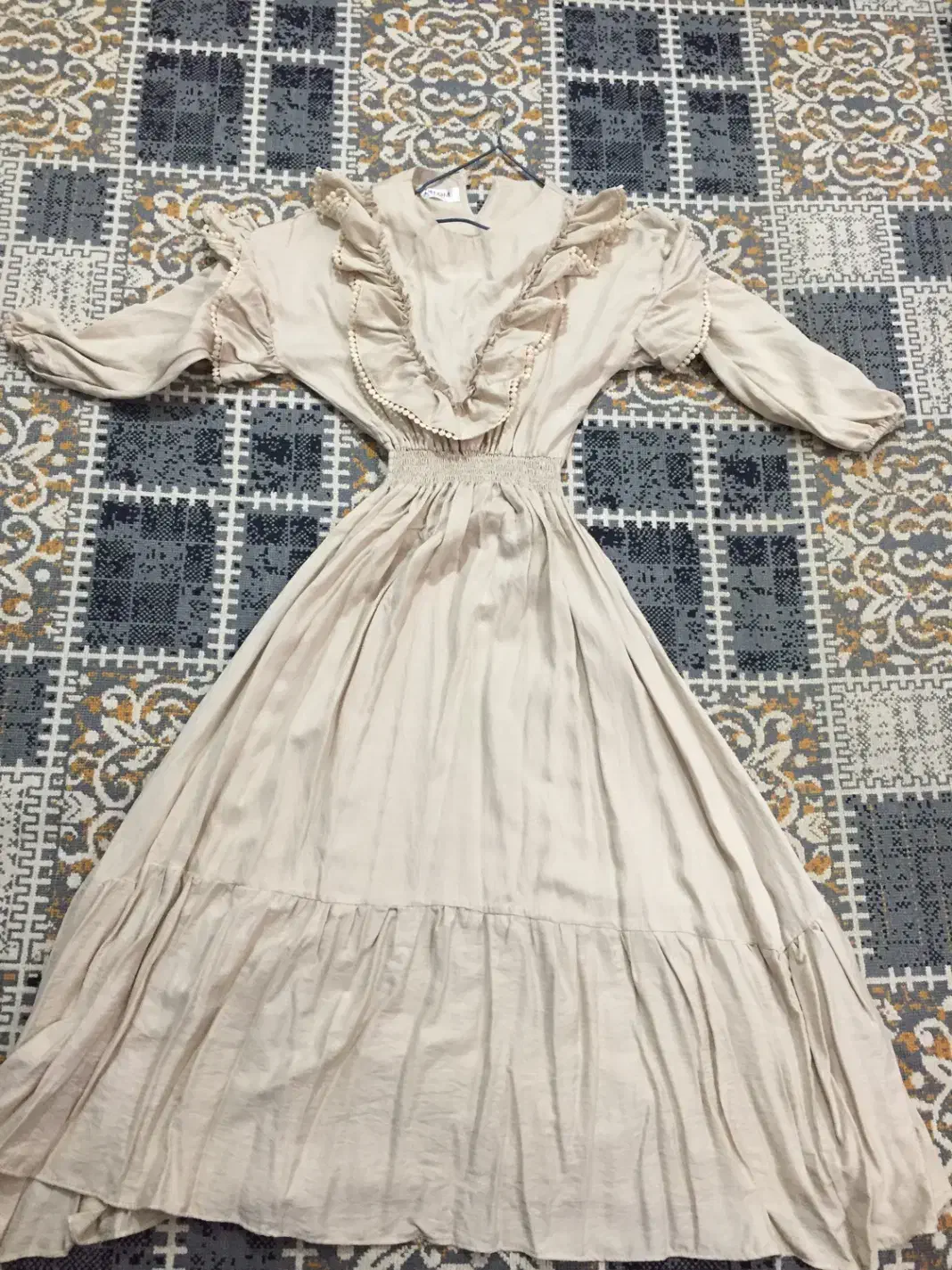 پیراهن پرنسسی|لباس|گنبد کاووس, |دیوار