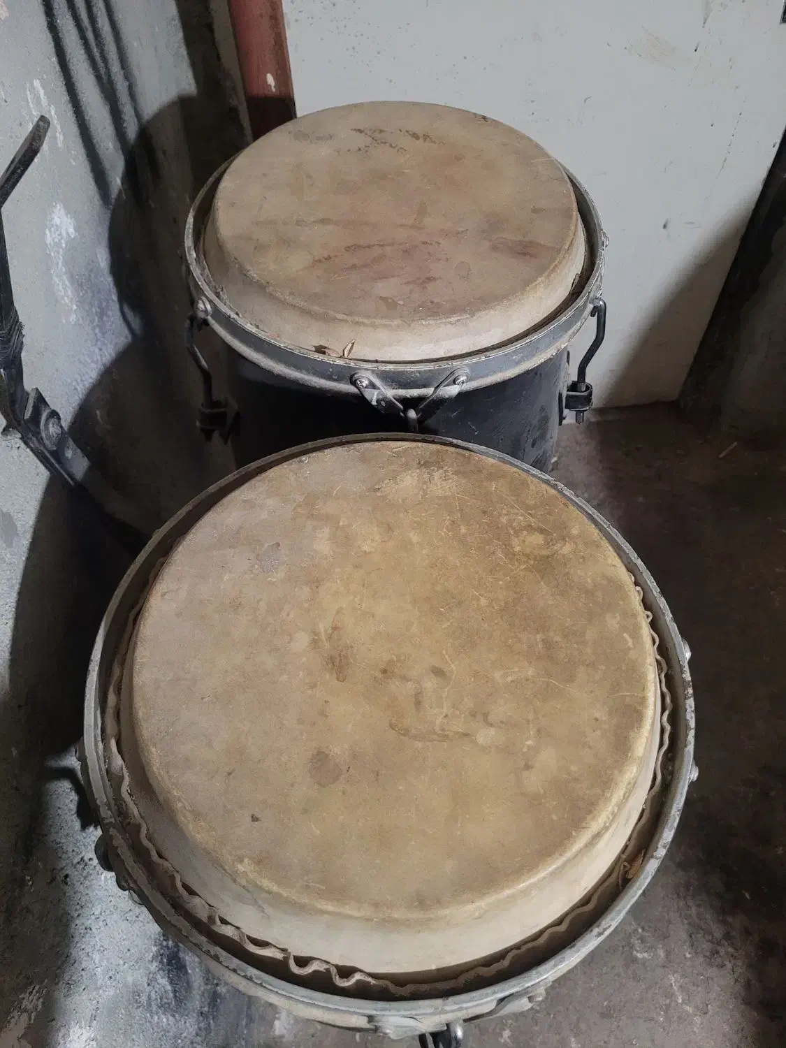 تومبا تمپو ضرب|درام و پرکاشن|همدان, |دیوار