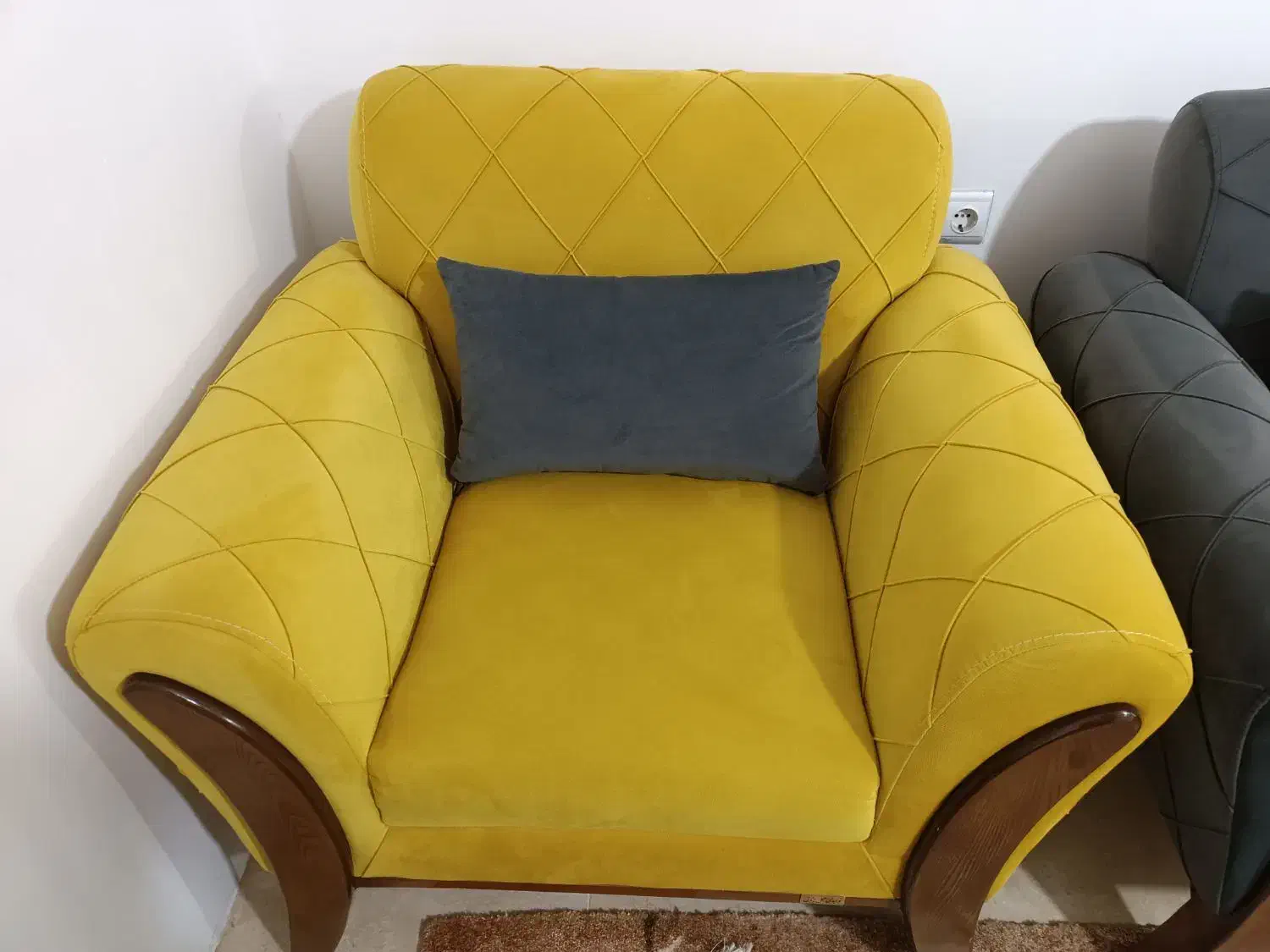 مبل هفت نفره میثاق|مبلمان خانگی و میز عسلی|یاسوج, |دیوار