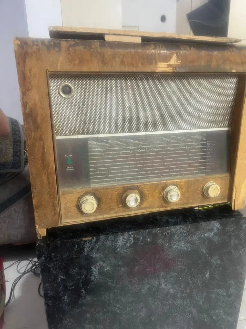 رادیو عتیقه بوش 80ساله|کلکسیون اشیاء عتیقه|پردیس, فاز ۱۱|دیوار