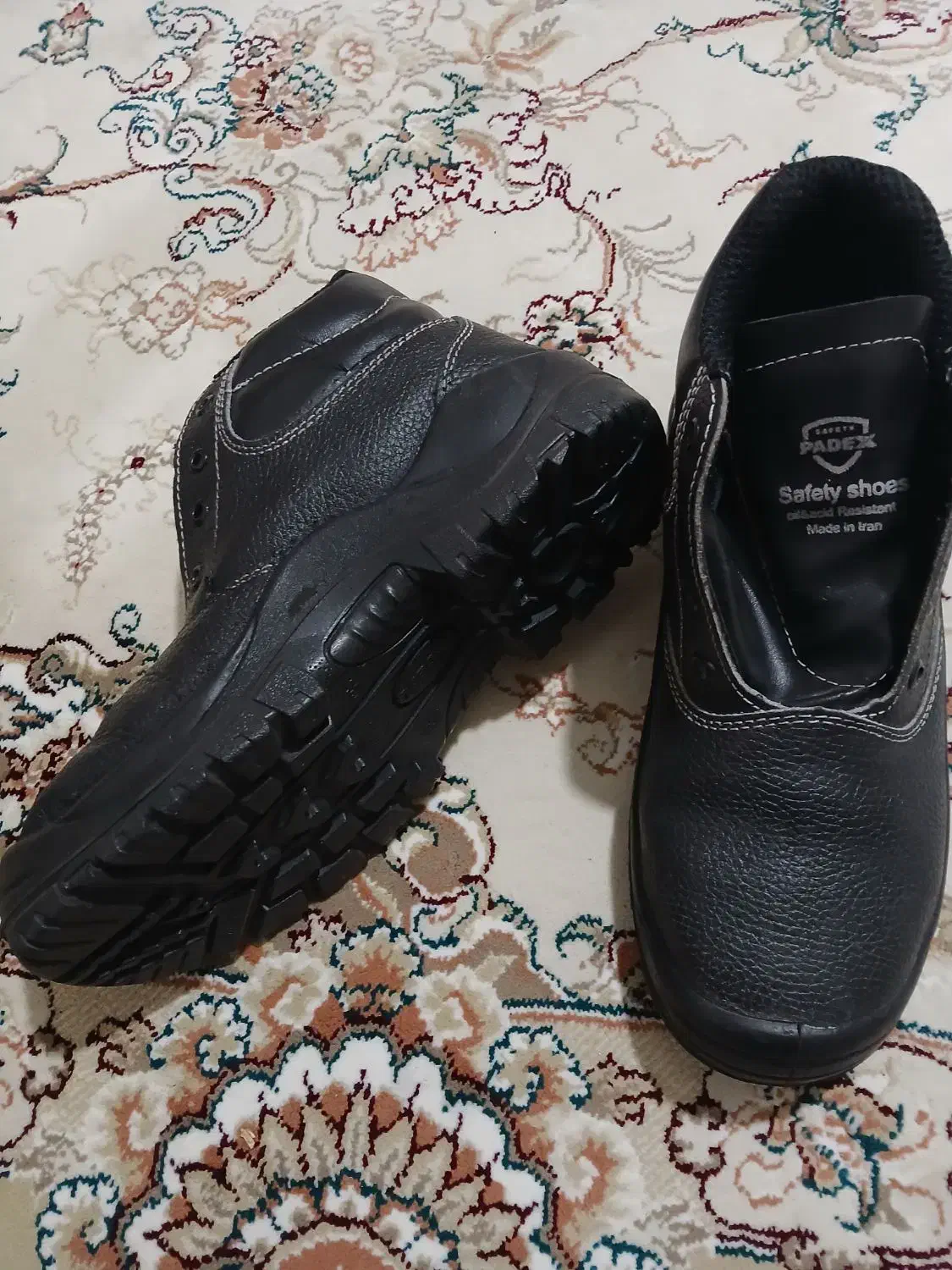 کفش ایمنی|کیف، کفش، کمربند|بجنورد, |دیوار