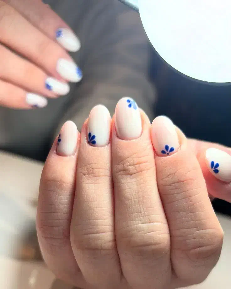 خدمات تخصصی ناخن و آموزش تخصصی ناخن|خدمات آرایشگری و زیبایی|یاسوج, |دیوار