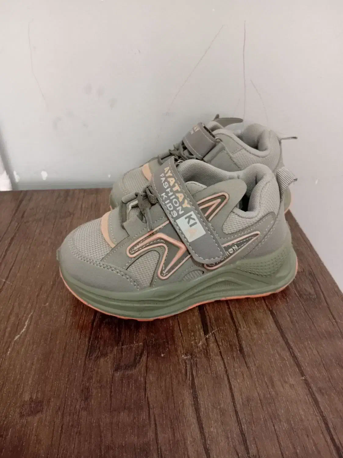 کفش بچگانه نو|کفش و لباس بچه|پاکدشت, شهرک امام رضا|دیوار