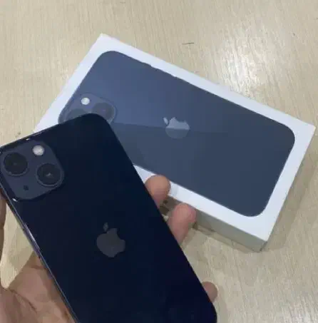 ایفون ۱۳ به همراه شارژر تمیز|موبایل|اصفهان, آبشار|دیوار