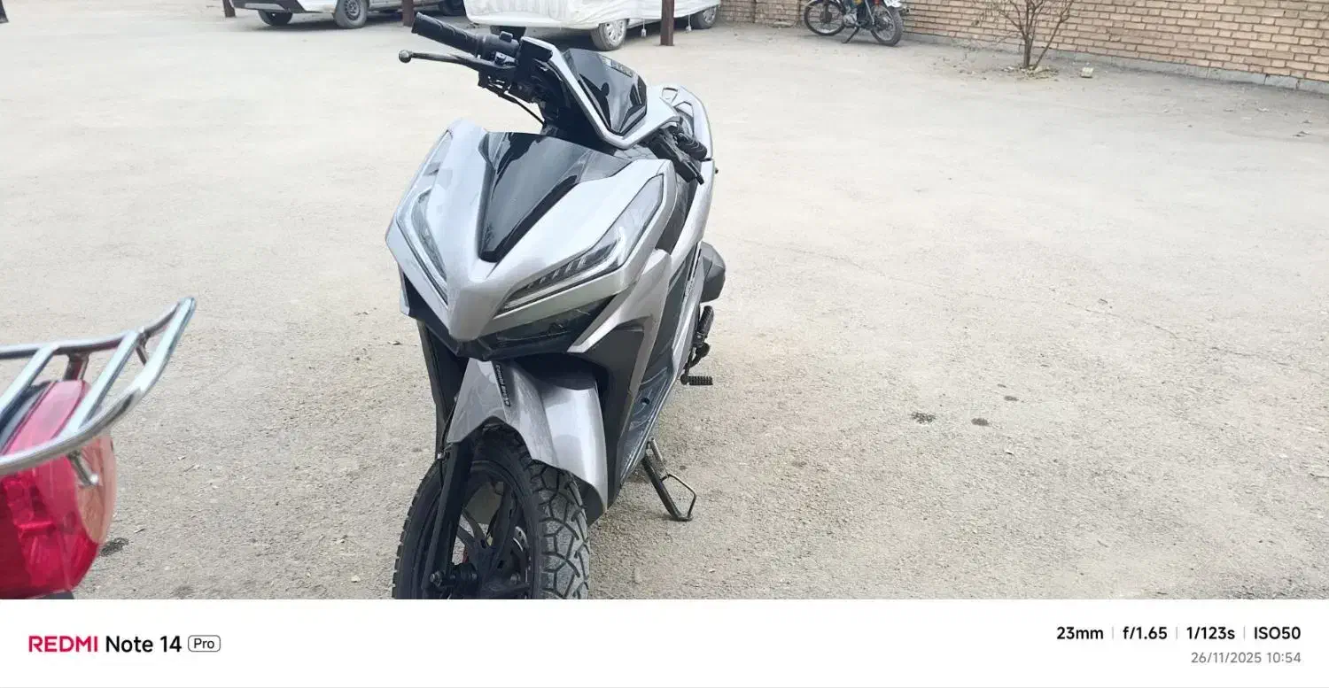 موتور کلیک|موتورسیکلت|لردگان, |دیوار