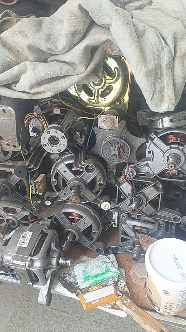 خریدار و فروشنده  آبگرمکن خراب|آبگرمکن، پکیج، شوفاژ|قزوین, |دیوار