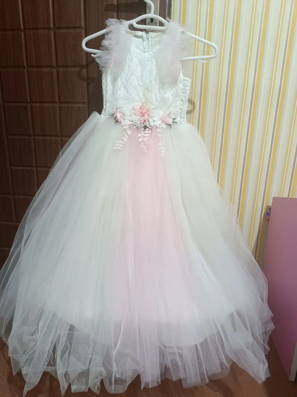 لباس عروس بچه گانه|لباس|هشتگرد, شهرک پارسیان|دیوار