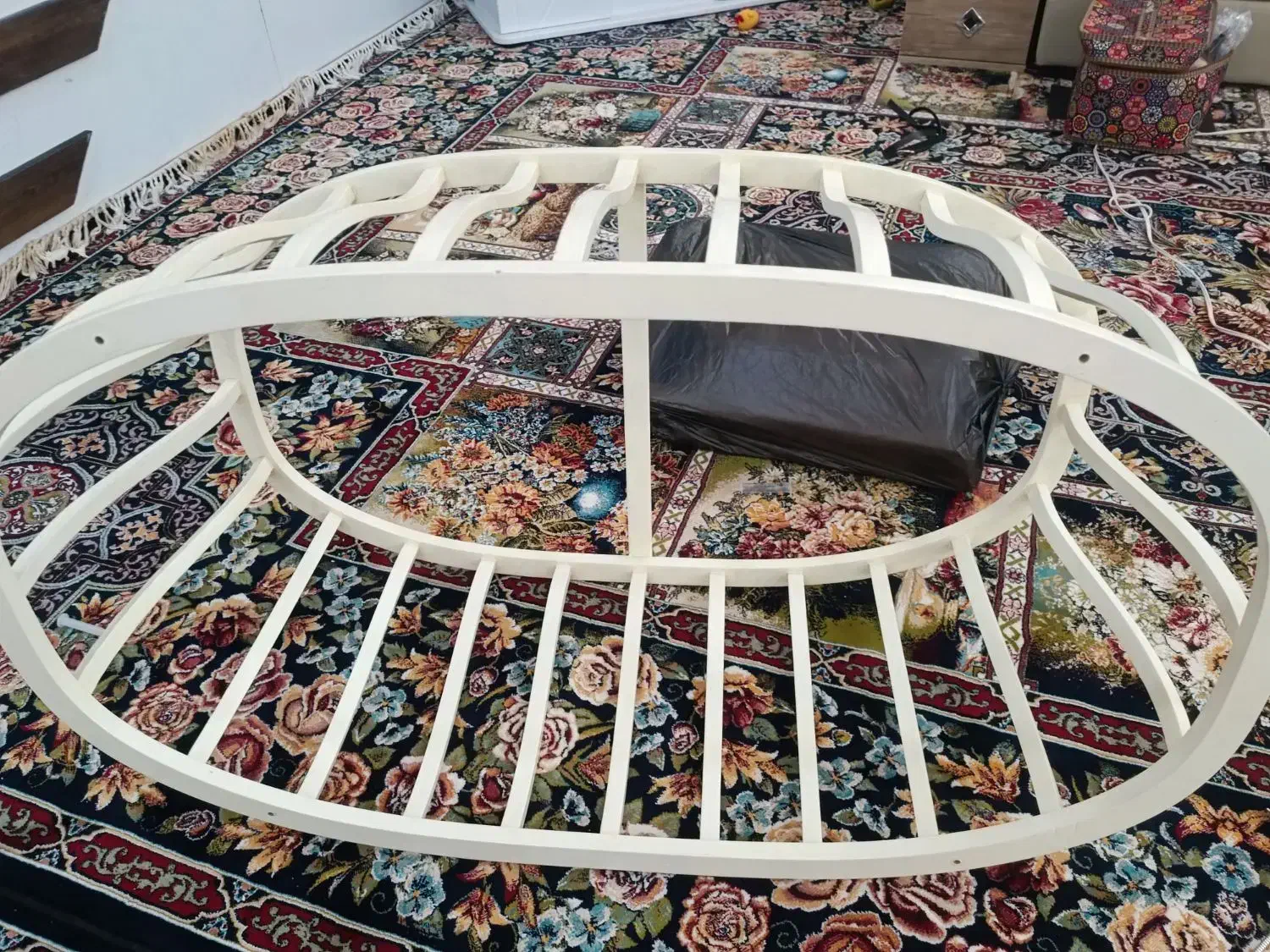 گهواره در حد نو|اسباب و اثاث بچه|بافق, |دیوار