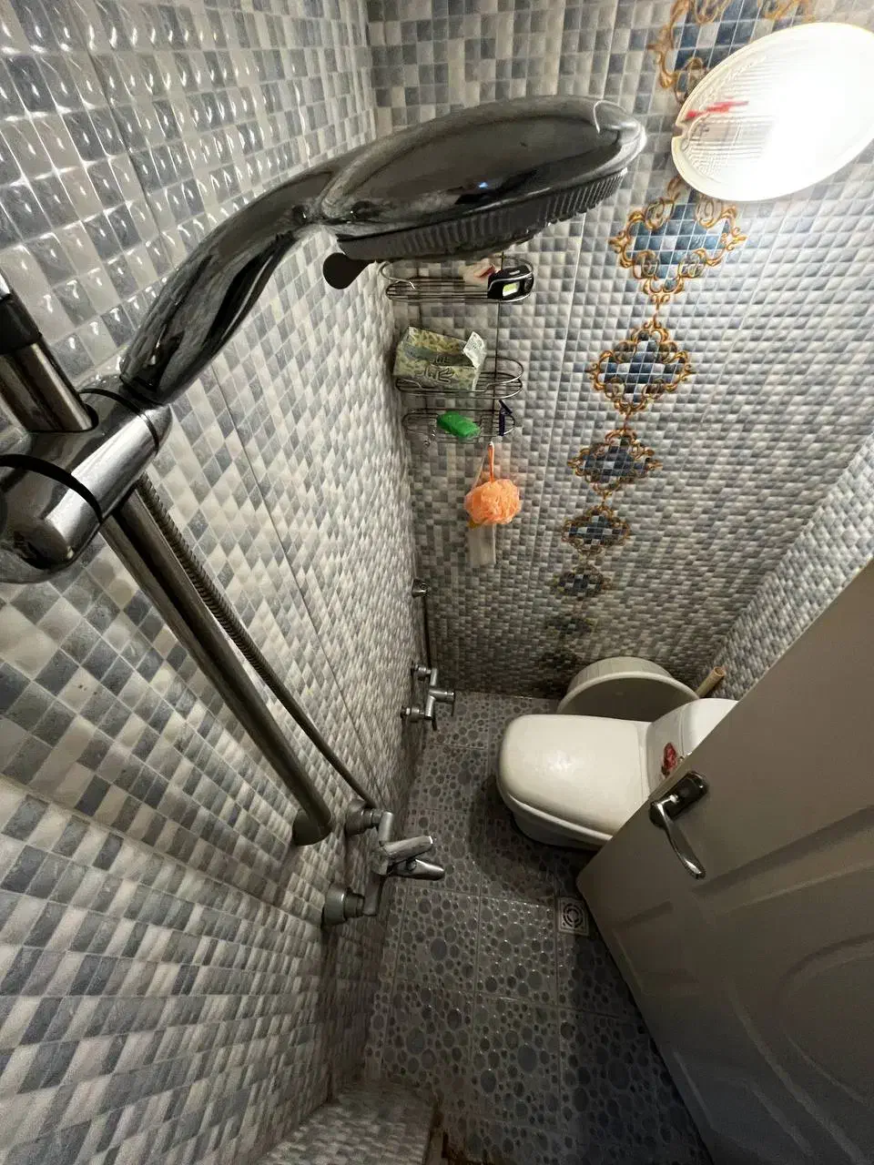 اجاره ویلا در گلدشت/روزانه/ساعتی/هفته ای|اجارهٔ کوتاهمدت ویلا و باغ|بروجرد, |دیوار