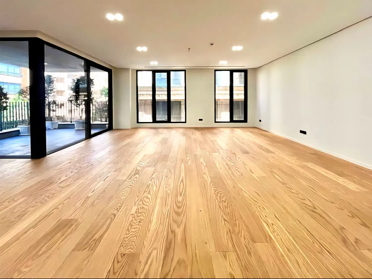 زعـفـرانـیــه ( نوساز  مدرن ) 300m