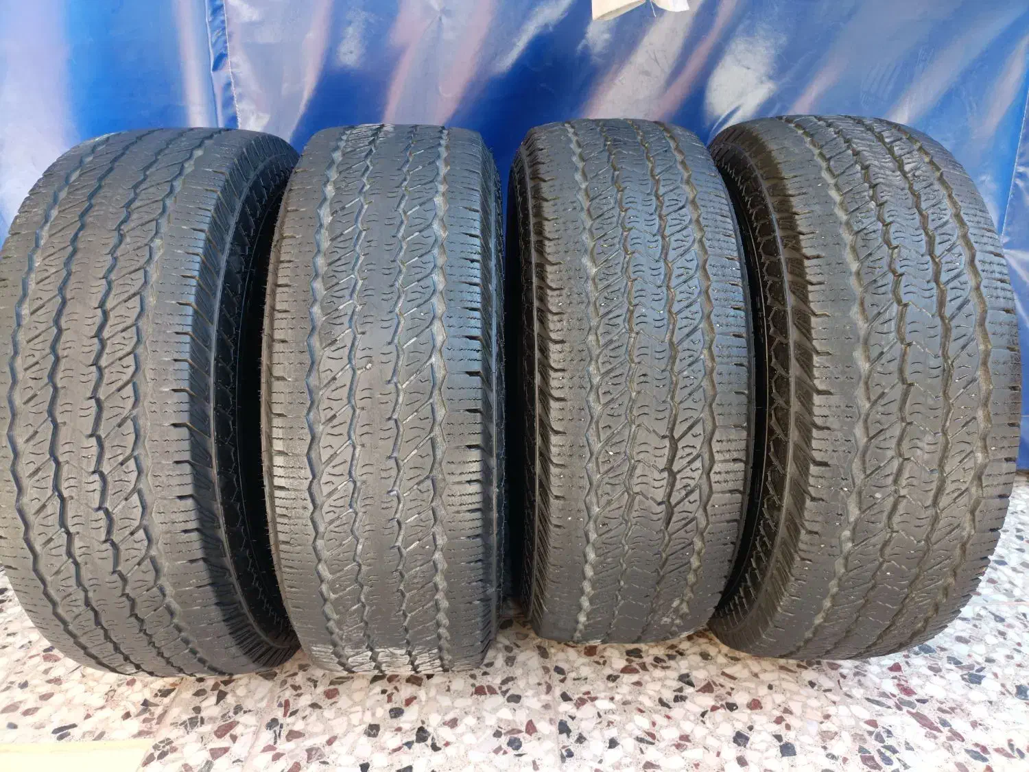 لاستیک بارز 265/65/17 و باربند پیکاپ|قطعات یدکی و لوازم جانبی|دهاقان, |دیوار