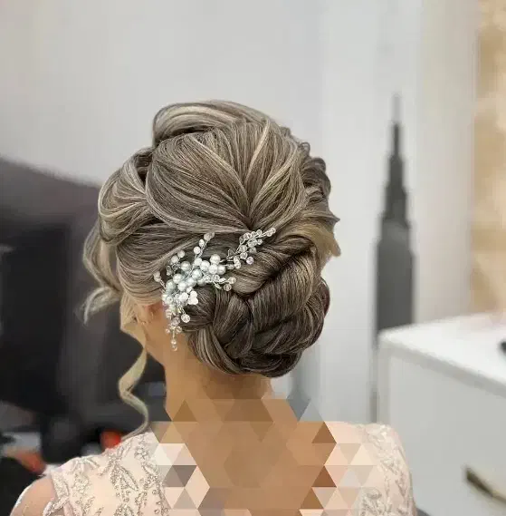 میکاپ و شینیون معمولی و وی آی پی|خدمات آرایشگری و زیبایی|لاهیجان, فیاض|دیوار