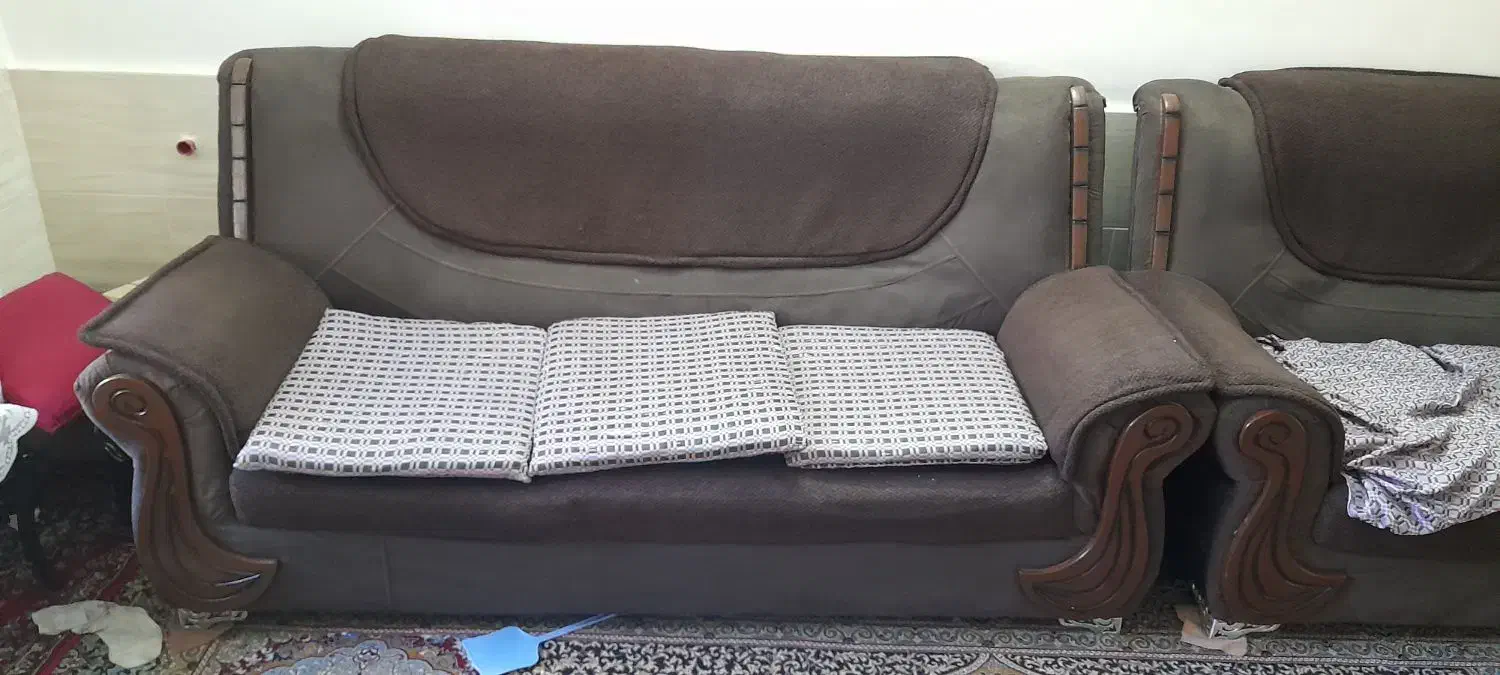 مبلمان دست دوم|مبلمان خانگی و میز عسلی|خوانسار, |دیوار