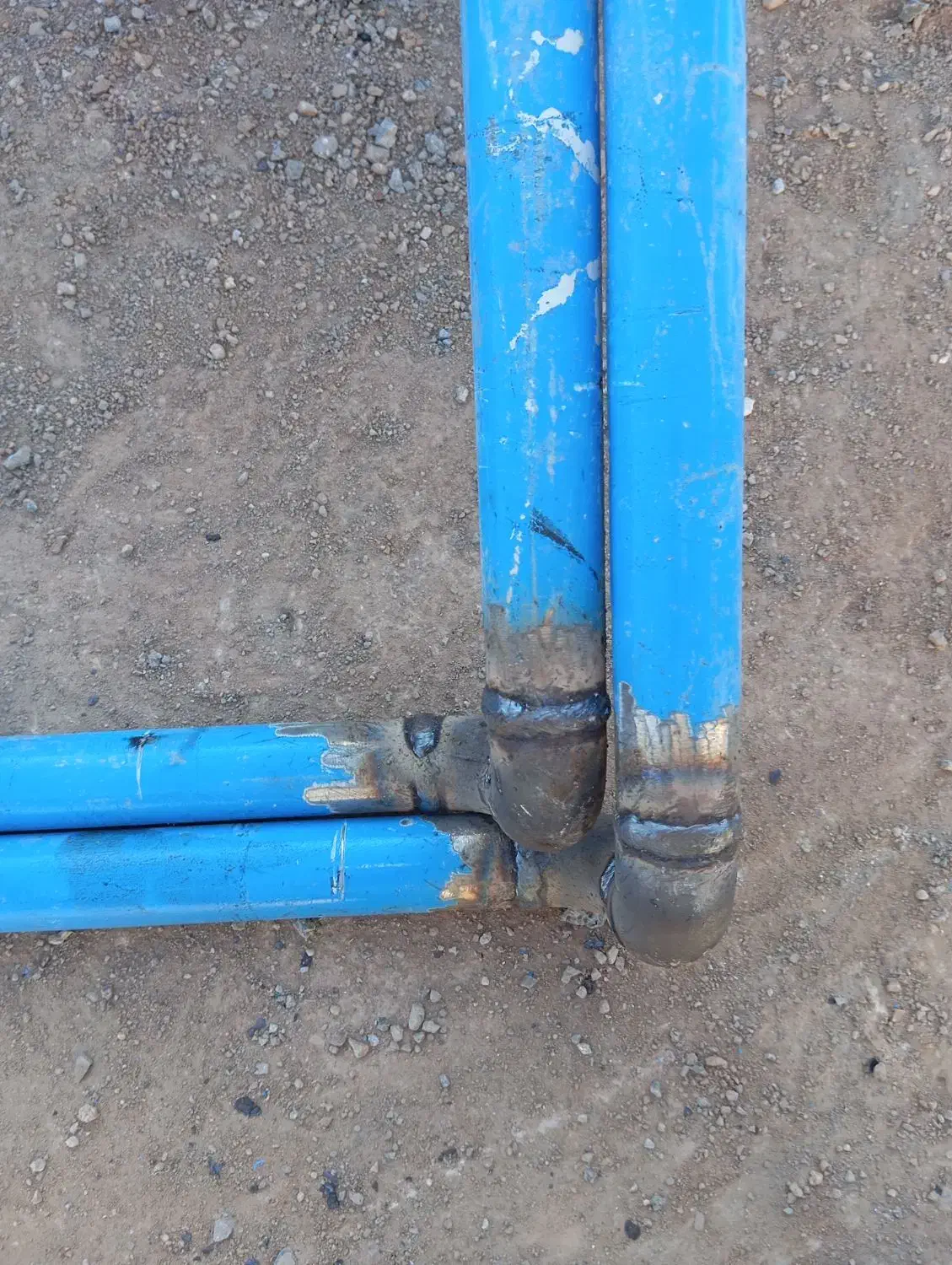 استا کار جوشکار با بیست سال سابقه کار ساختمانی|خدمات پیشه و مهارت|اردکان, |دیوار