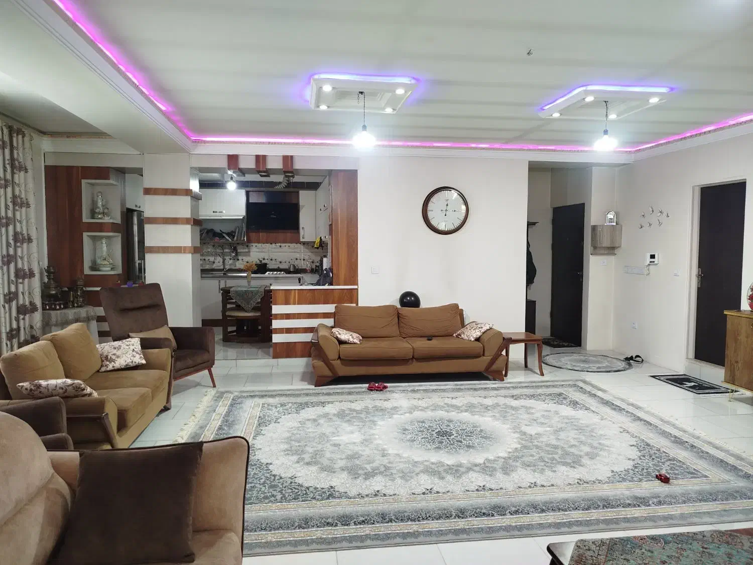 فروش آپارتمان|فروش آپارتمان|کرج, شهرک رضوانیه|دیوار