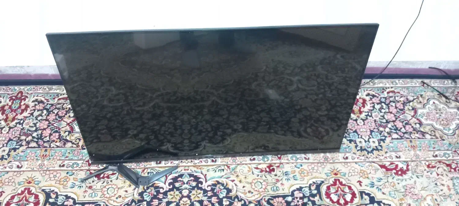 تلوزیون اسنوا ۴۳ اسمارت|تلویزیون و پروژکتور|همدان, |دیوار