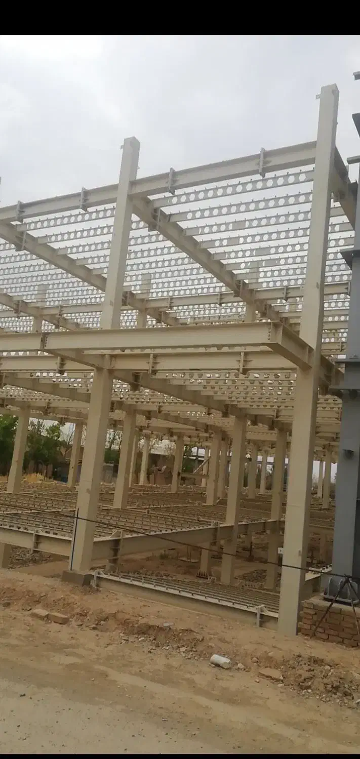 جوشکار و کارگر ساده|استخدام معماری، عمران و ساختمانی|تهران, شهید اسدی|دیوار